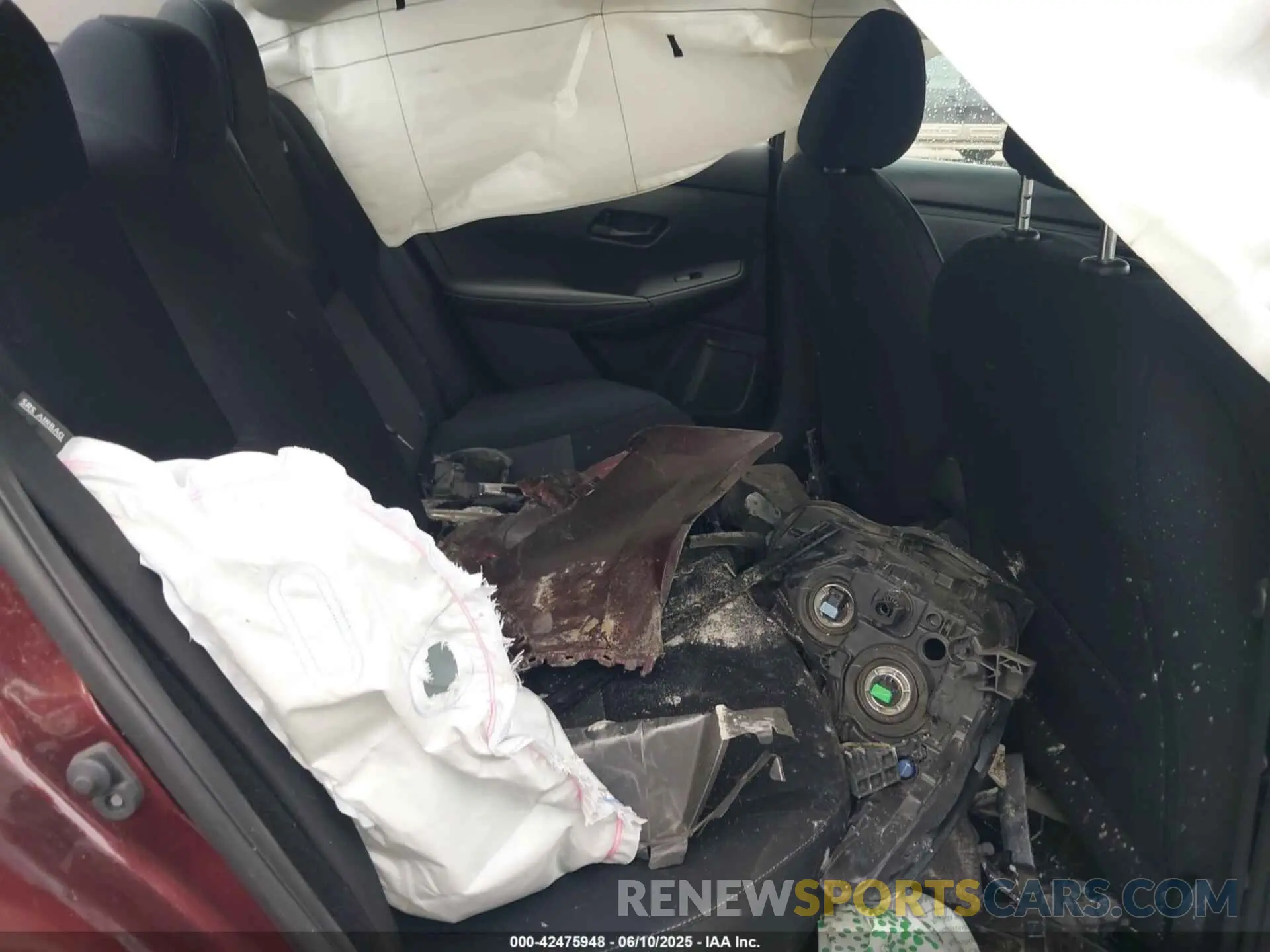 8 Photograph of a damaged car 3N1AB8CV9RY221946 NISSAN SENTRA 2024