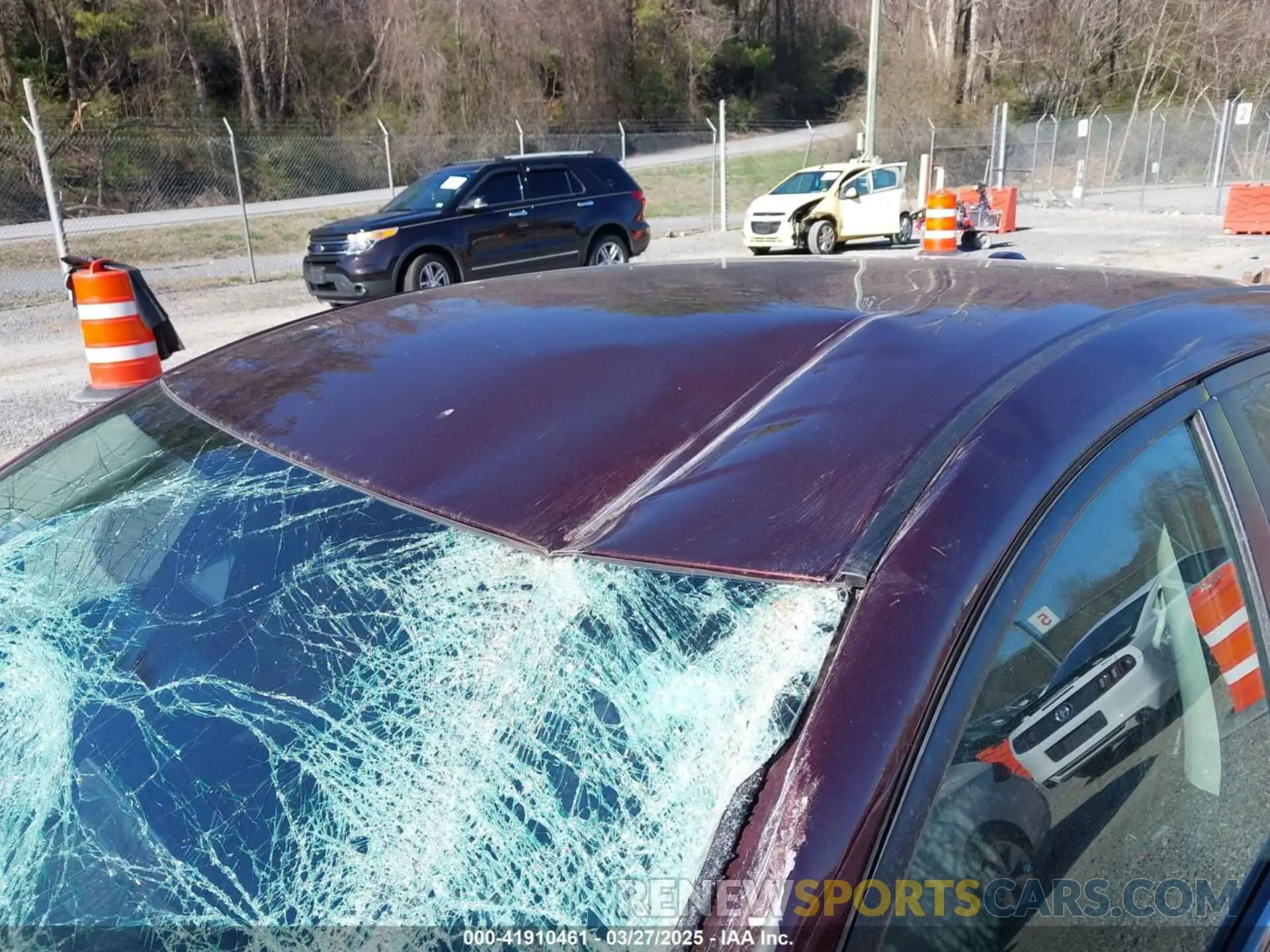 18 Photograph of a damaged car 3N1AB8CV9RY252498 NISSAN SENTRA 2024
