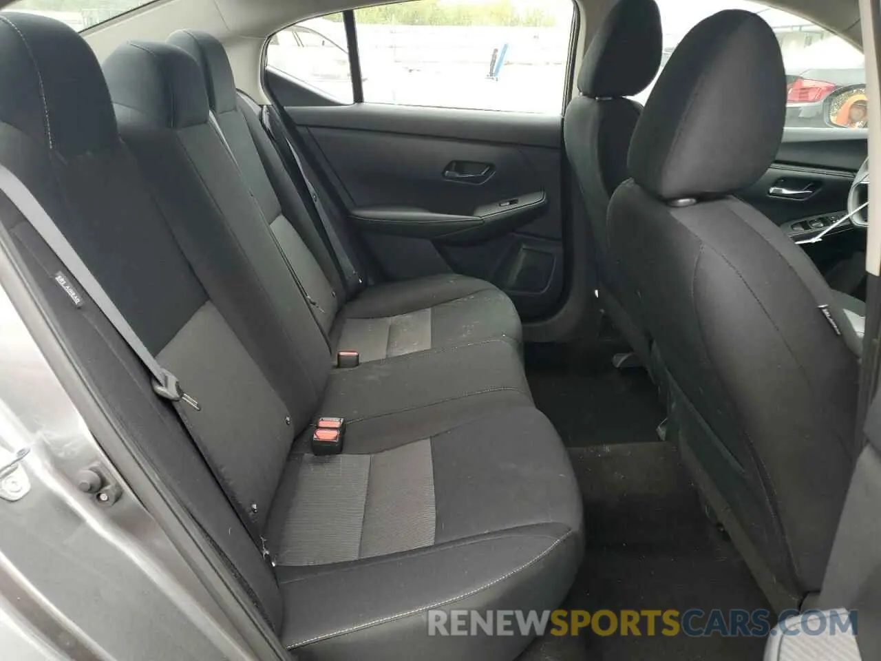 10 Photograph of a damaged car 3N1AB8CV9RY255384 NISSAN SENTRA 2024