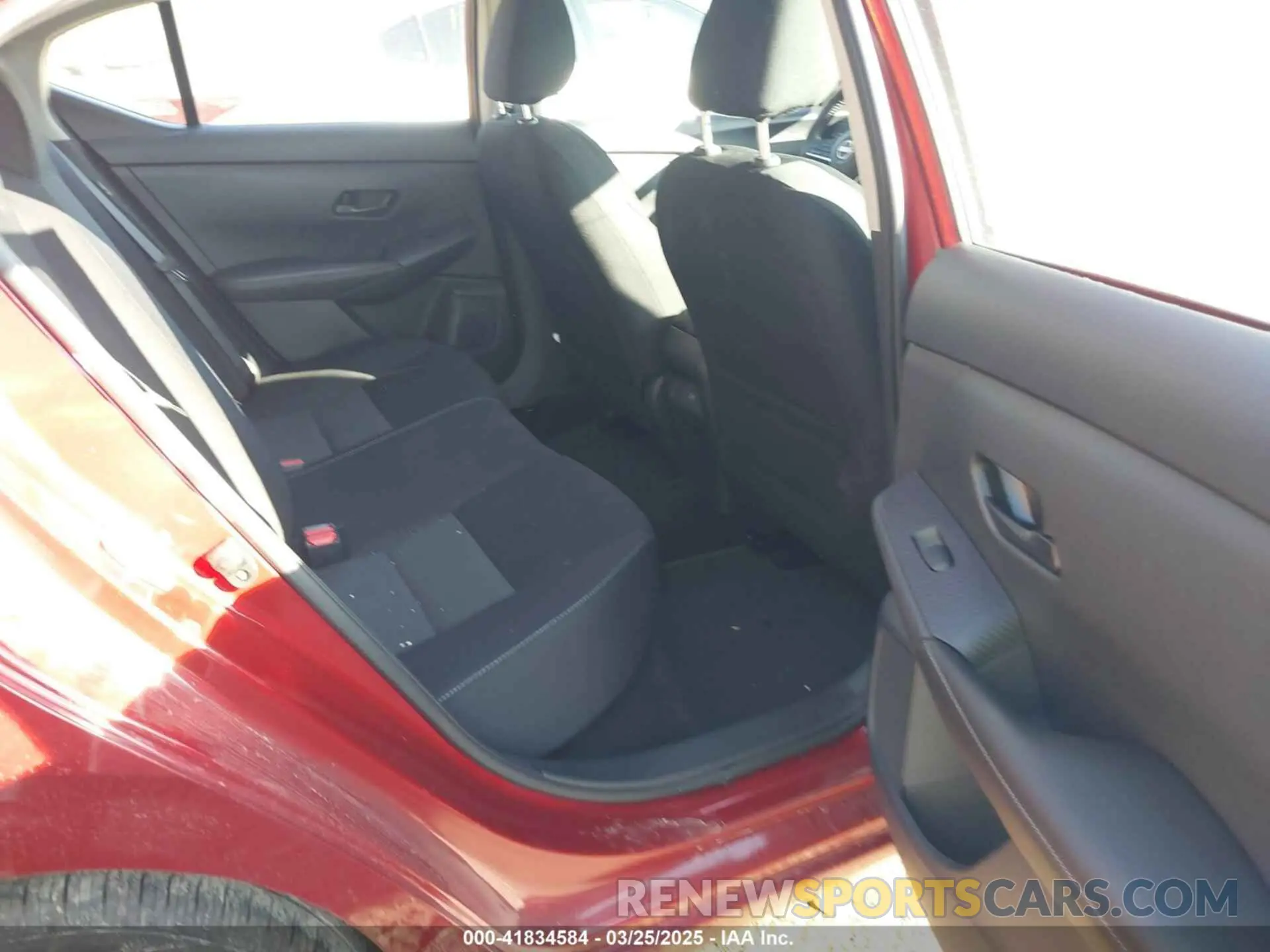 8 Photograph of a damaged car 3N1AB8CV9RY268619 NISSAN SENTRA 2024