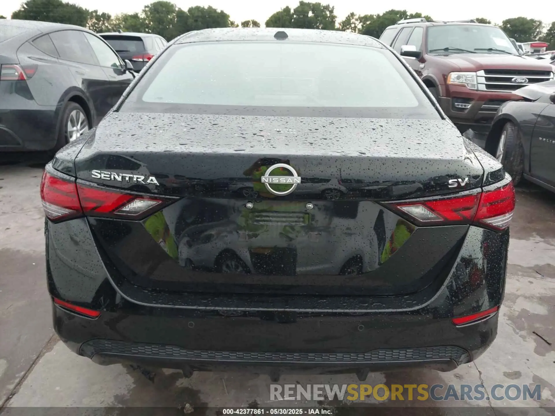 15 Photograph of a damaged car 3N1AB8CV9RY334456 NISSAN SENTRA 2024