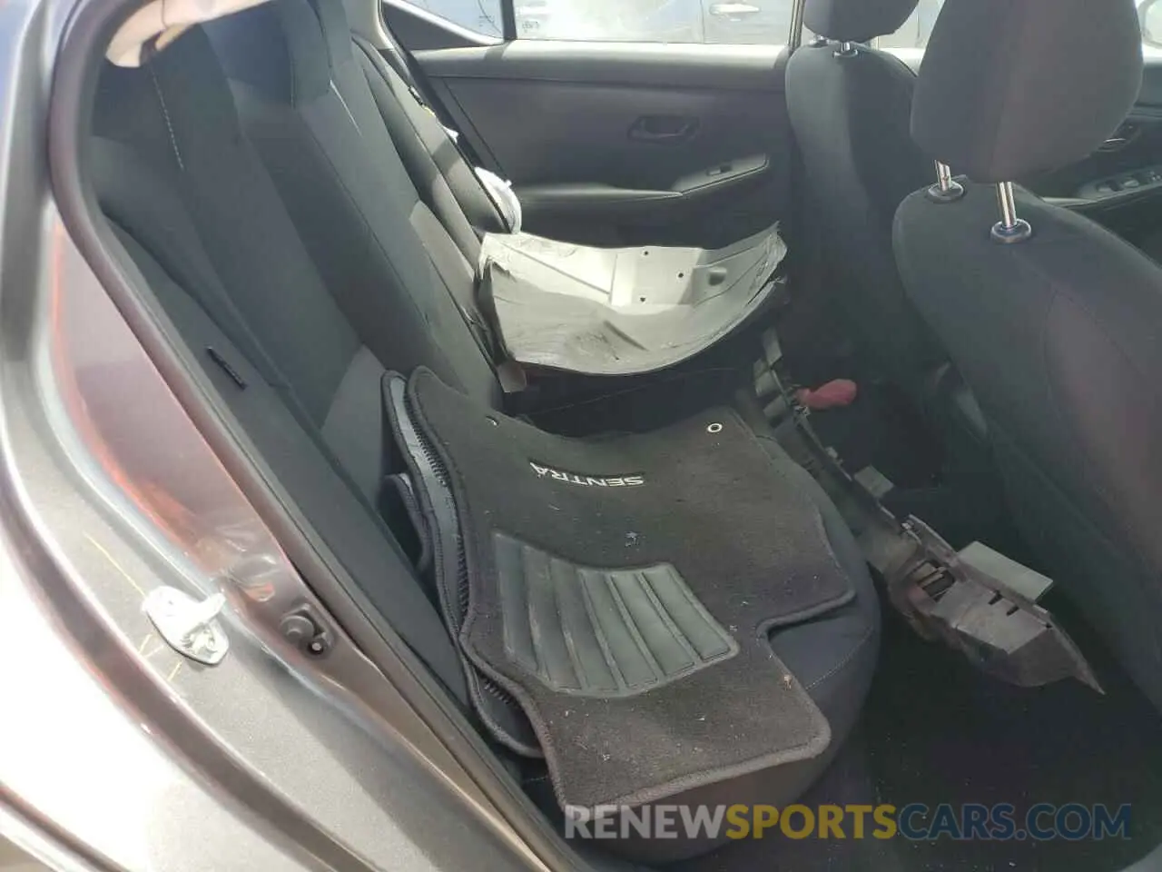 10 Photograph of a damaged car 3N1AB8CV9RY364508 NISSAN SENTRA 2024