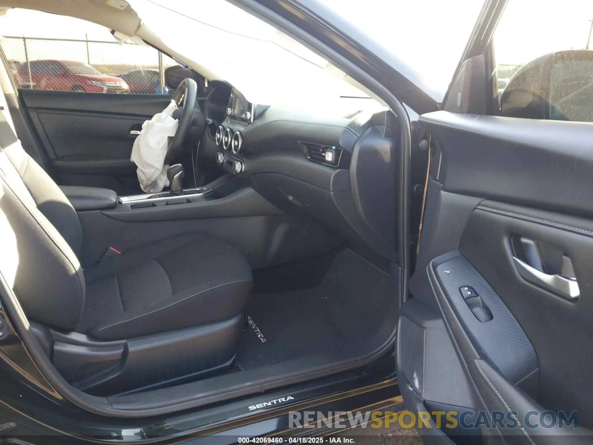 5 Photograph of a damaged car 3N1AB8CVSRY231843 NISSAN SENTRA 2024