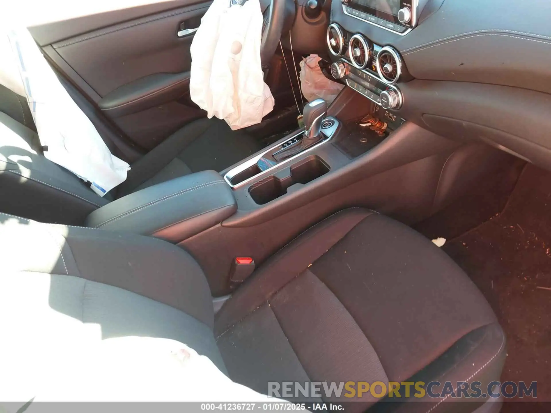 5 Photograph of a damaged car 3N1AB8CVXRY208980 NISSAN SENTRA 2024