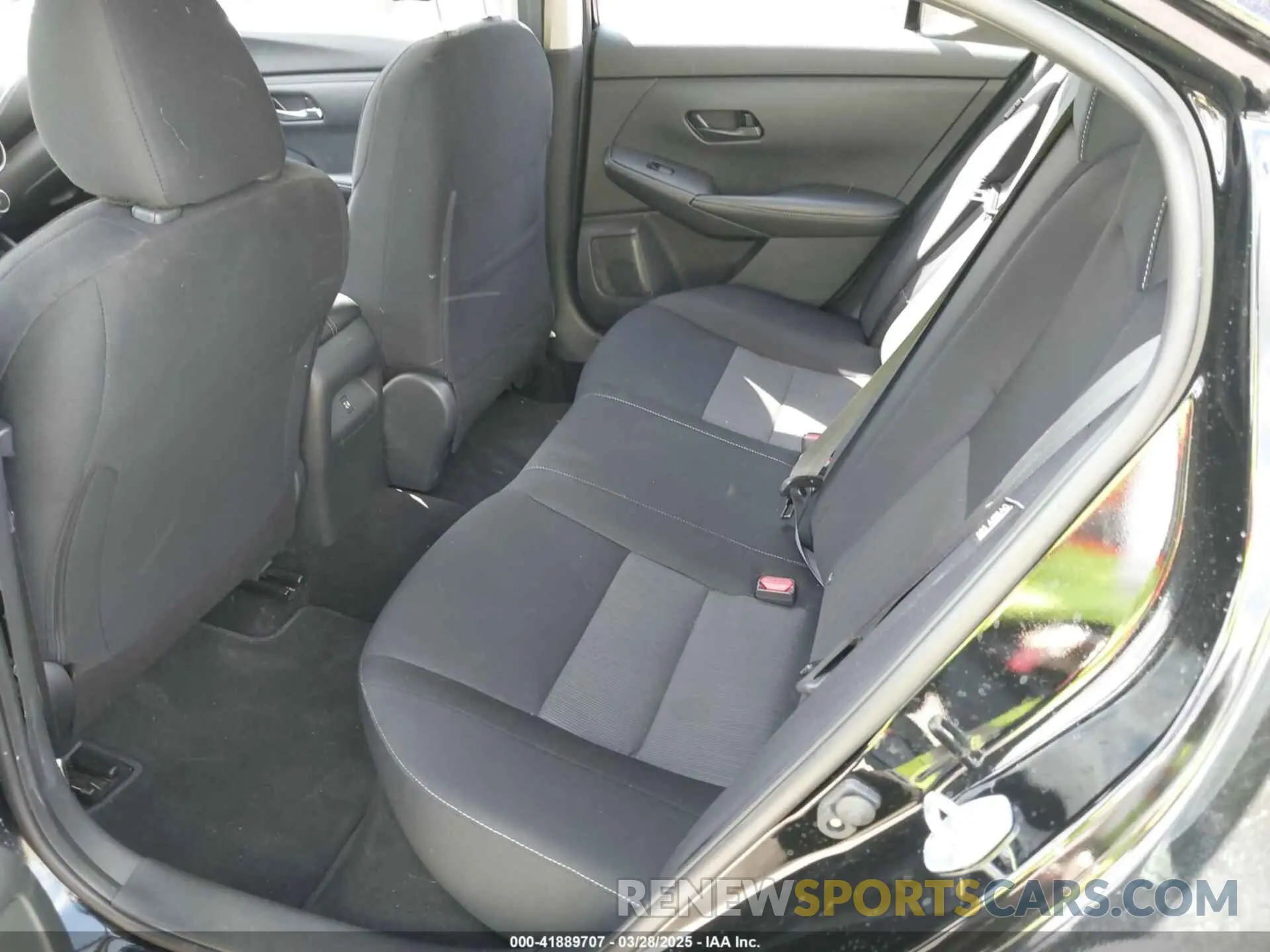 8 Photograph of a damaged car 3N1AB8CVXRY245320 NISSAN SENTRA 2024