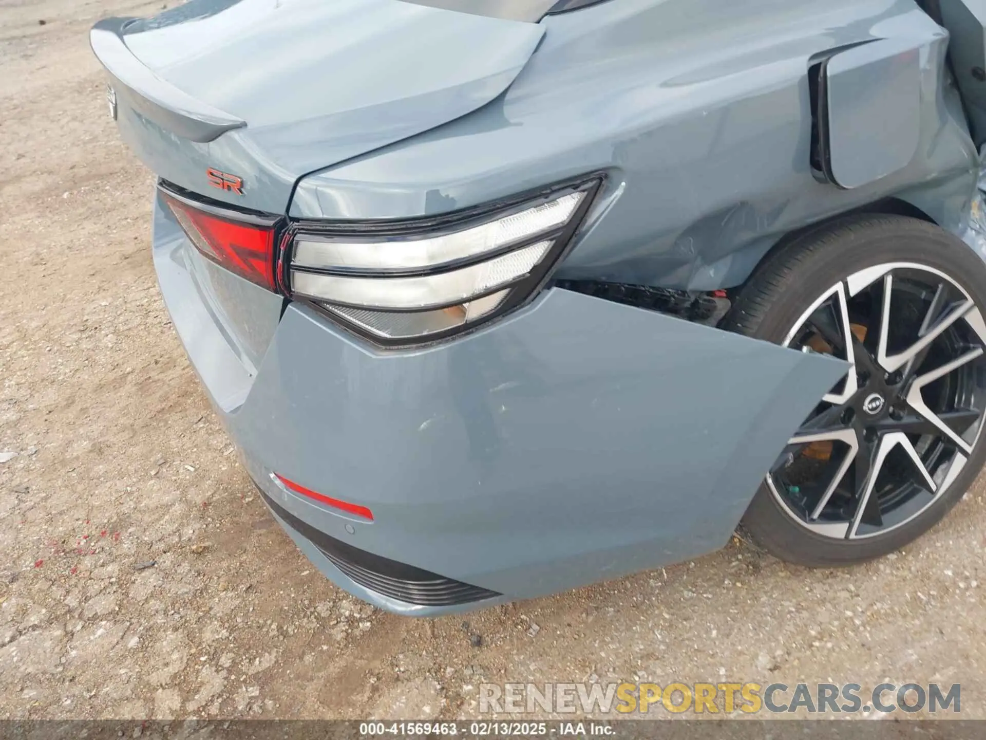 17 Photograph of a damaged car 3N1AB8DV0RY330326 NISSAN SENTRA 2024