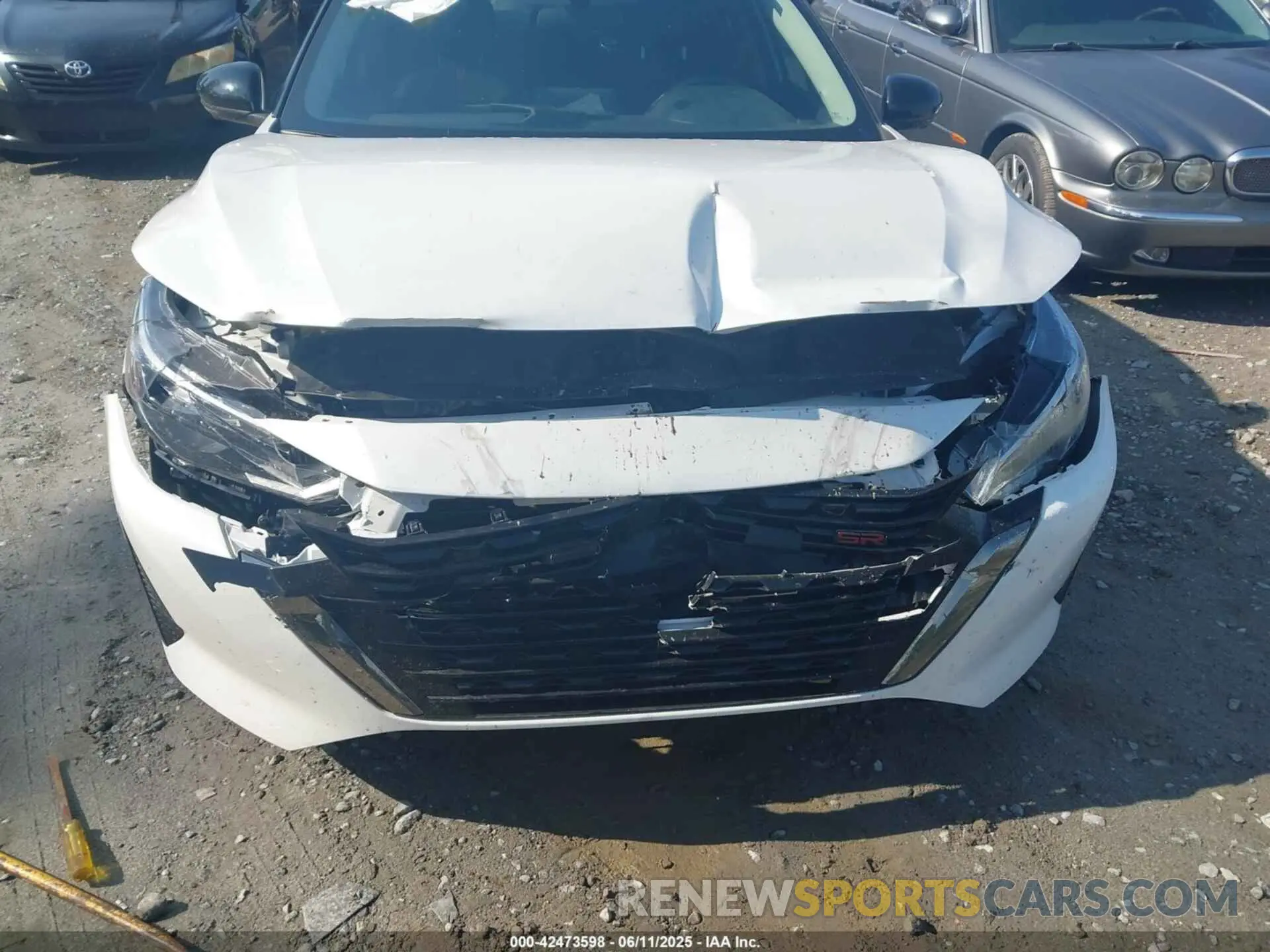 17 Photograph of a damaged car 3N1AB8DV2RY352442 NISSAN SENTRA 2024