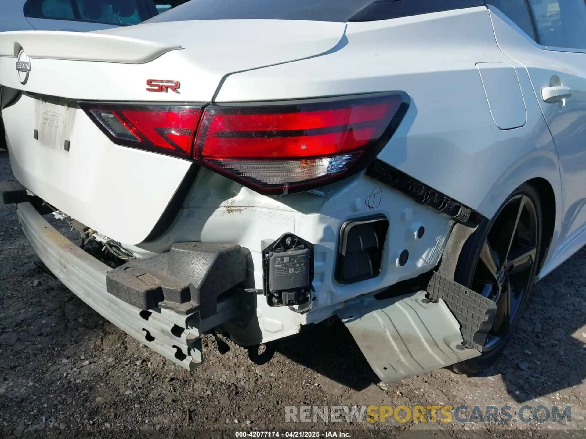 19 Photograph of a damaged car 3N1AB8DV4RY256649 NISSAN SENTRA 2024