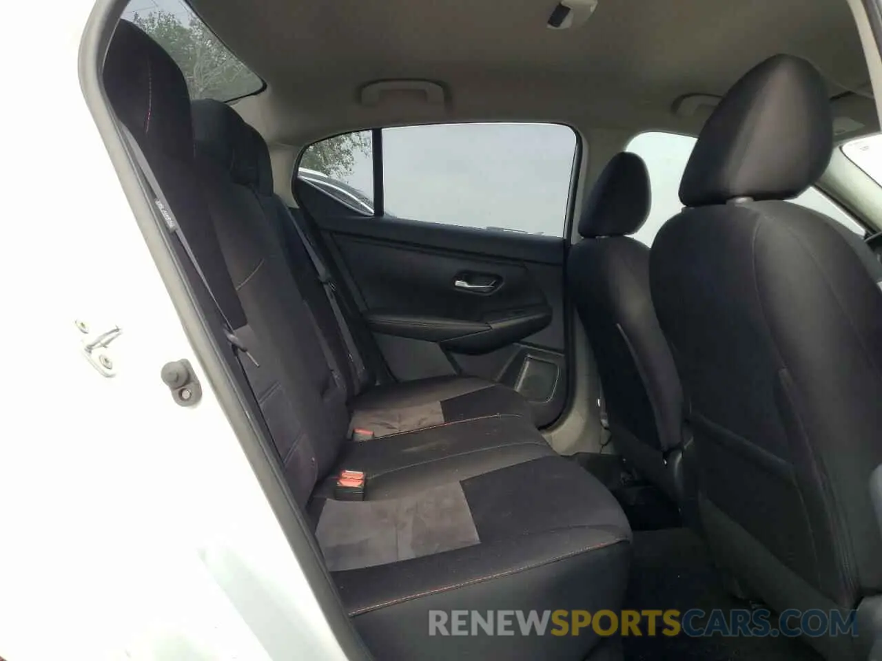 10 Photograph of a damaged car 3N1AB8DV8RY363199 NISSAN SENTRA 2024