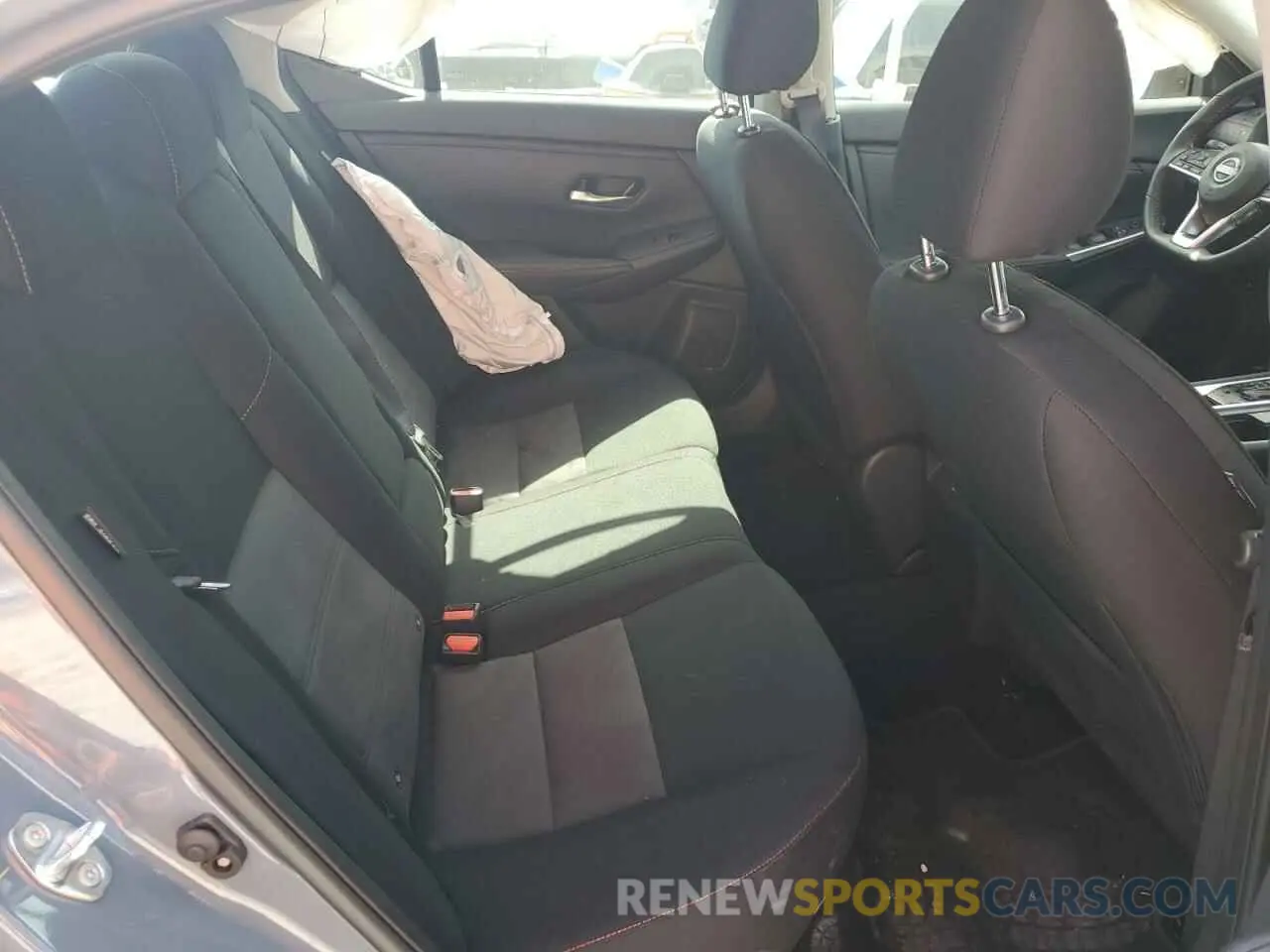 10 Photograph of a damaged car 3N1AB8DV9RY386846 NISSAN SENTRA 2024