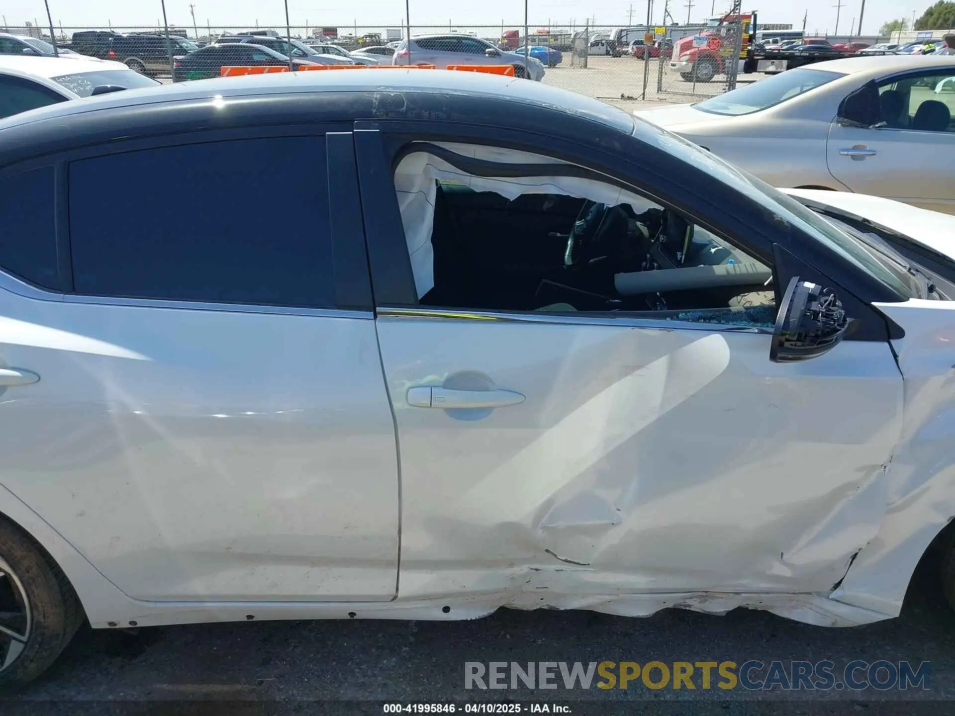 14 Photograph of a damaged car 3N1AB8DVXRY225230 NISSAN SENTRA 2024