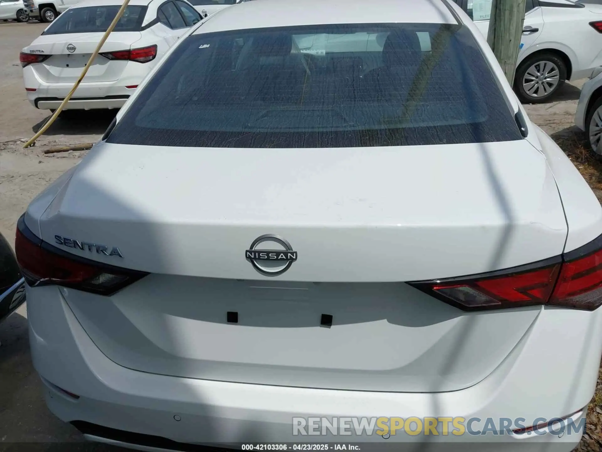 16 Photograph of a damaged car 3N1AB8BV0SY319058 NISSAN SENTRA 2025