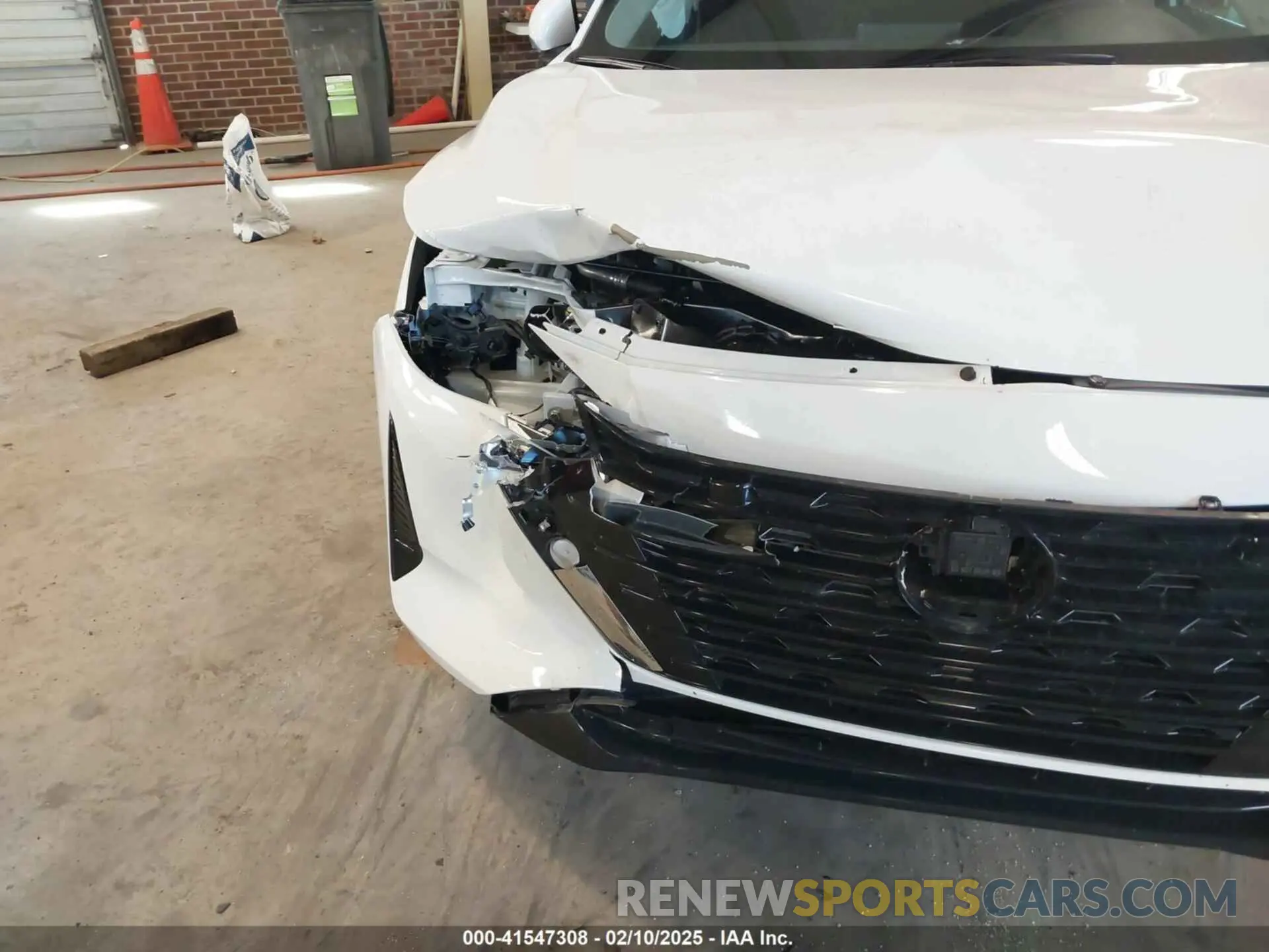 17 Photograph of a damaged car 3N1AB8BV1SY218546 NISSAN SENTRA 2025