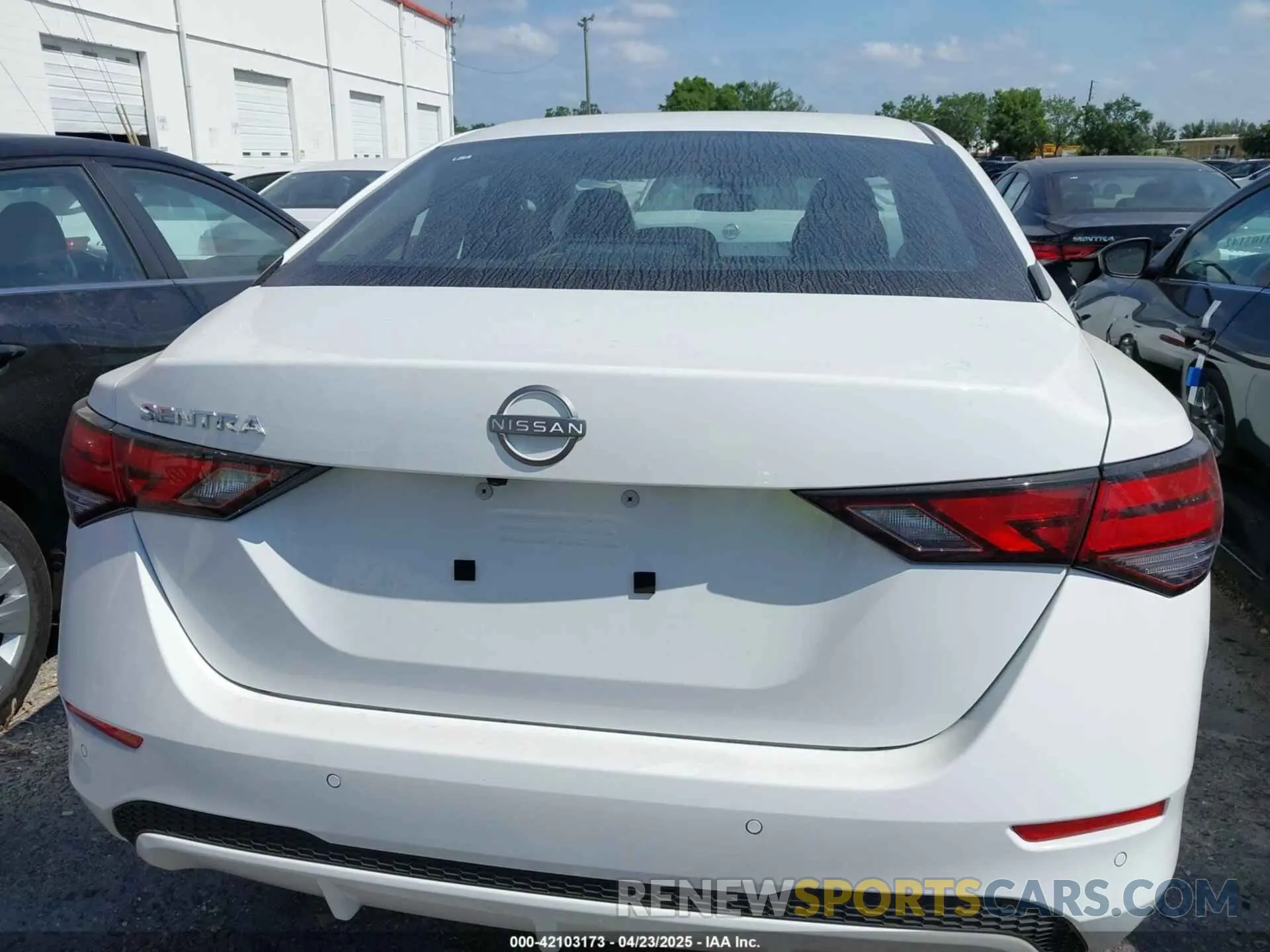 16 Photograph of a damaged car 3N1AB8BV1SY318887 NISSAN SENTRA 2025