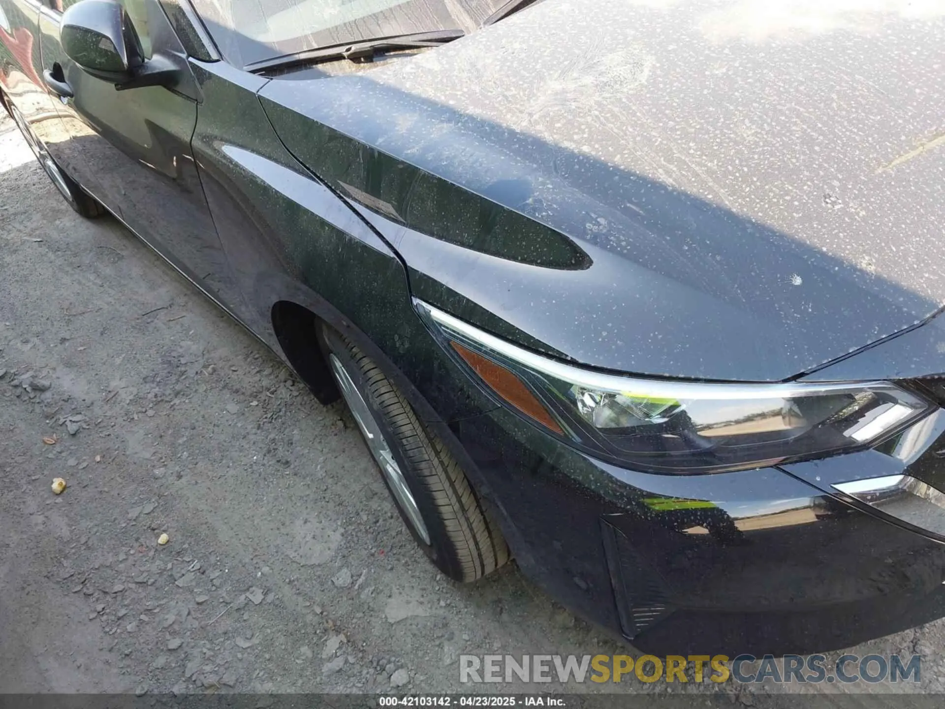 1 Photograph of a damaged car 3N1AB8BV2SY320437 NISSAN SENTRA 2025