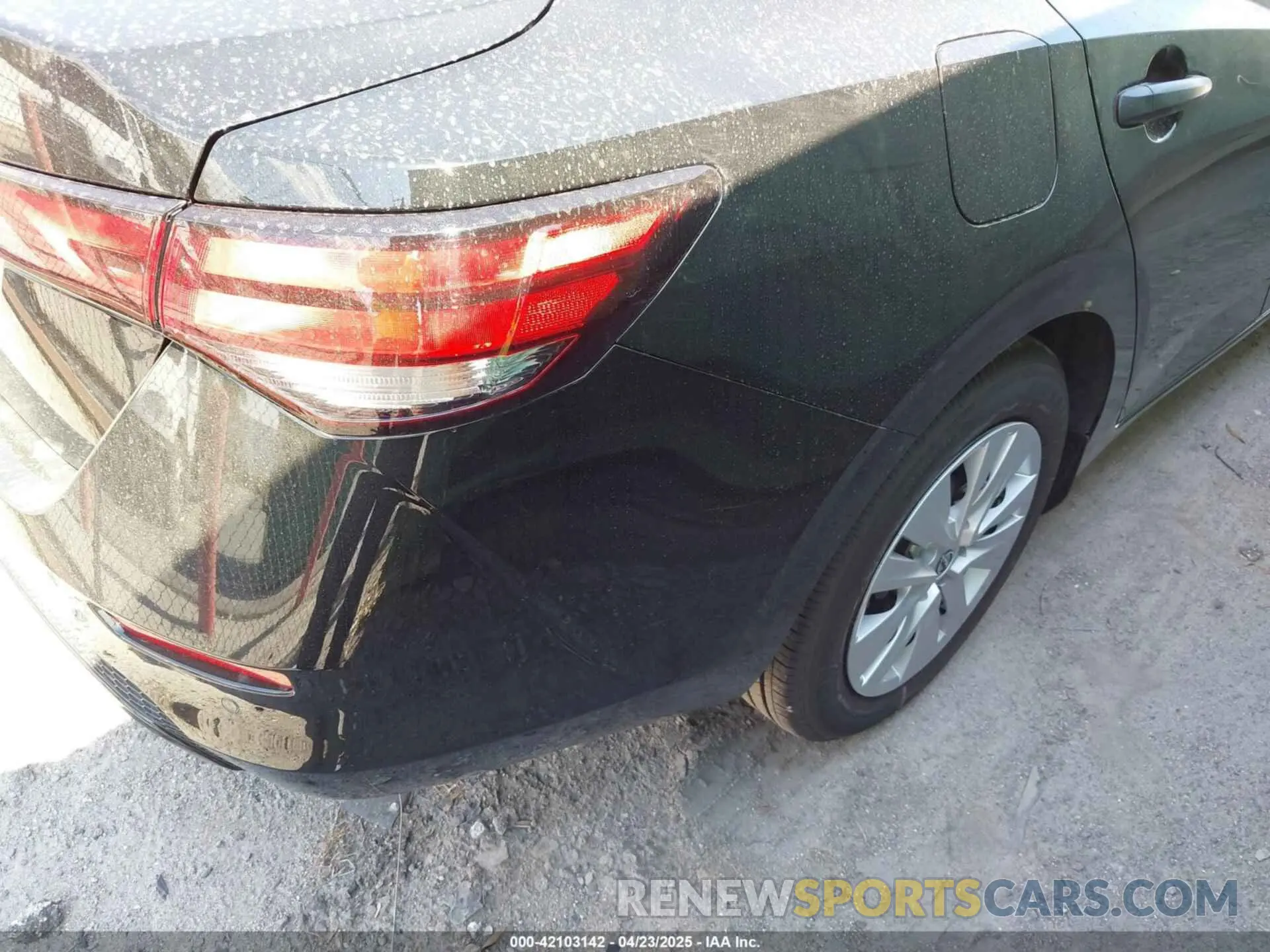 4 Photograph of a damaged car 3N1AB8BV2SY320437 NISSAN SENTRA 2025