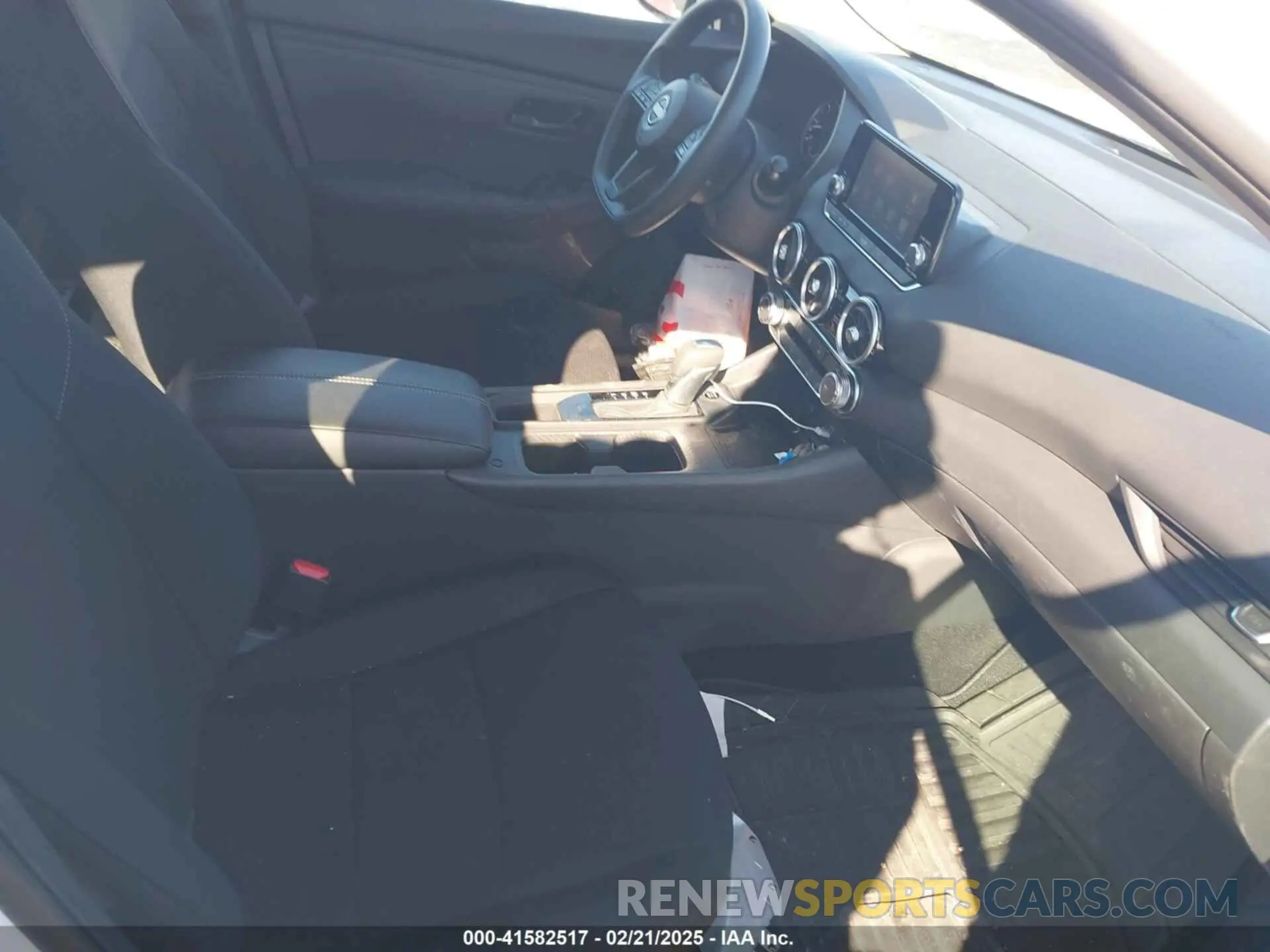 5 Photograph of a damaged car 3N1AB8BV3SY212859 NISSAN SENTRA 2025