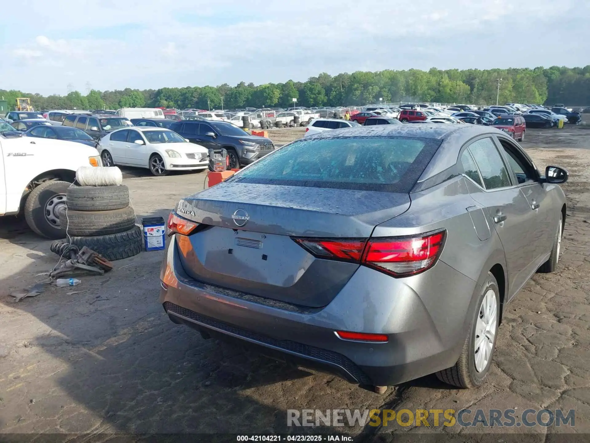 4 Photograph of a damaged car 3N1AB8BV6SY207736 NISSAN SENTRA 2025