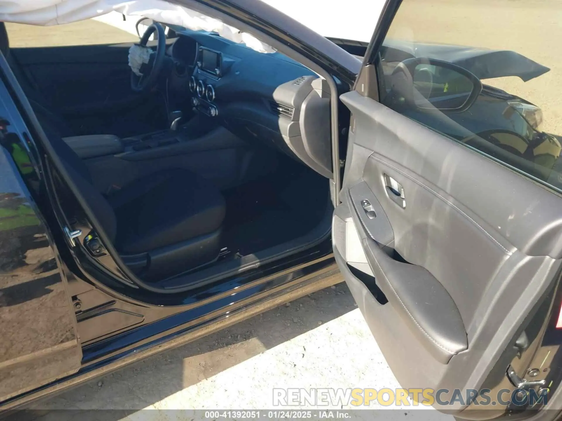 5 Photograph of a damaged car 3N1AB8BV6SY262493 NISSAN SENTRA 2025