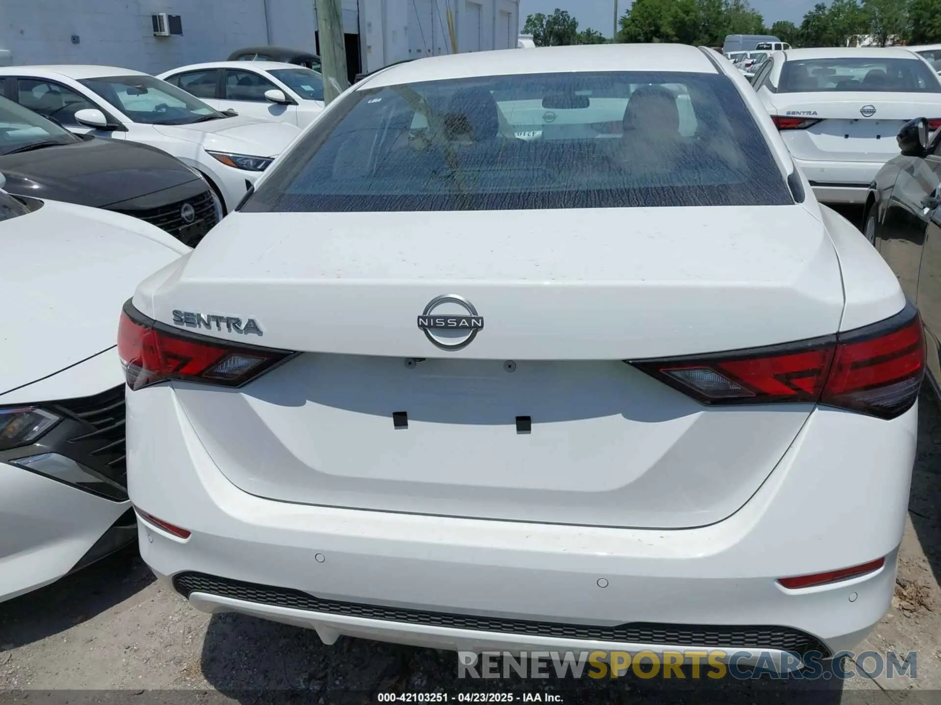 16 Photograph of a damaged car 3N1AB8BV7SY319686 NISSAN SENTRA 2025
