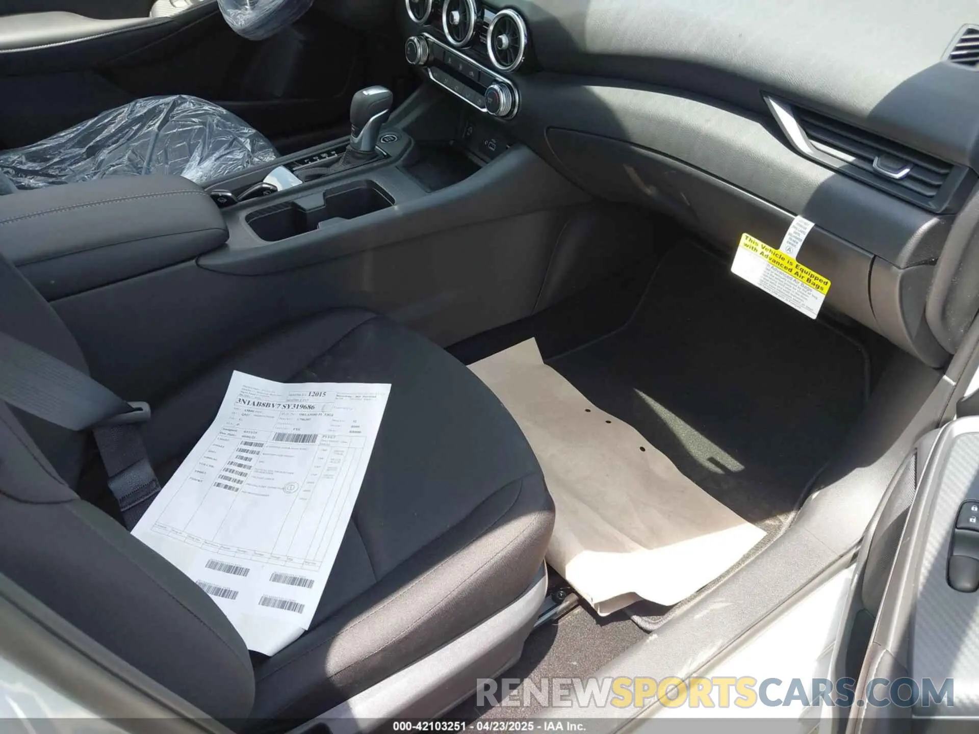 5 Photograph of a damaged car 3N1AB8BV7SY319686 NISSAN SENTRA 2025