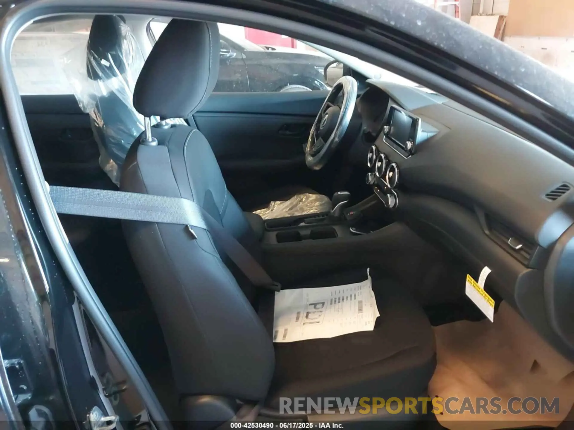 5 Photograph of a damaged car 3N1AB8BV8SY322709 NISSAN SENTRA 2025
