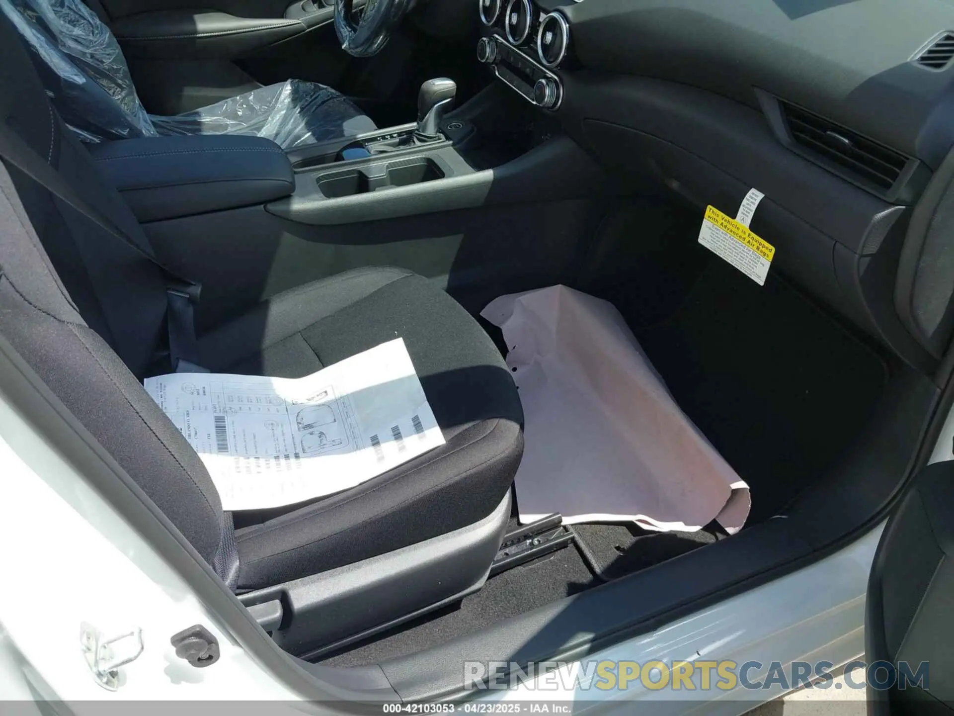 5 Photograph of a damaged car 3N1AB8BV9SY317342 NISSAN SENTRA 2025