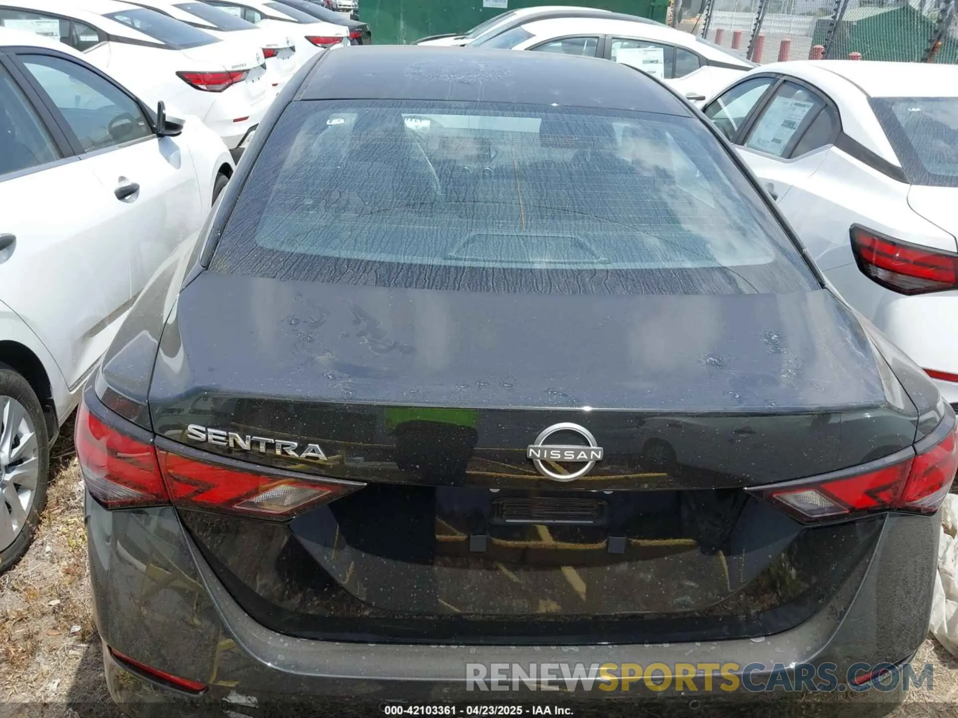 16 Photograph of a damaged car 3N1AB8BV9SY318877 NISSAN SENTRA 2025