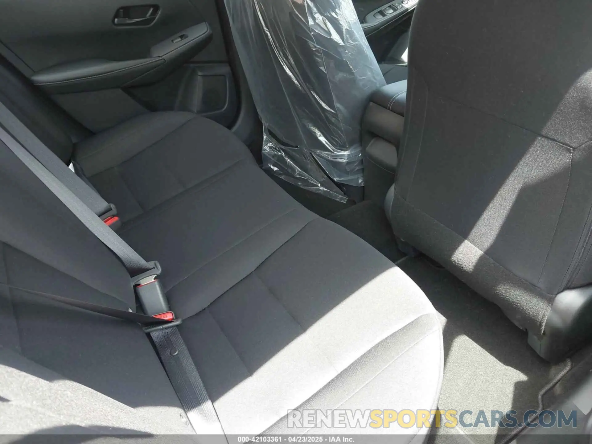 5 Photograph of a damaged car 3N1AB8BV9SY318877 NISSAN SENTRA 2025