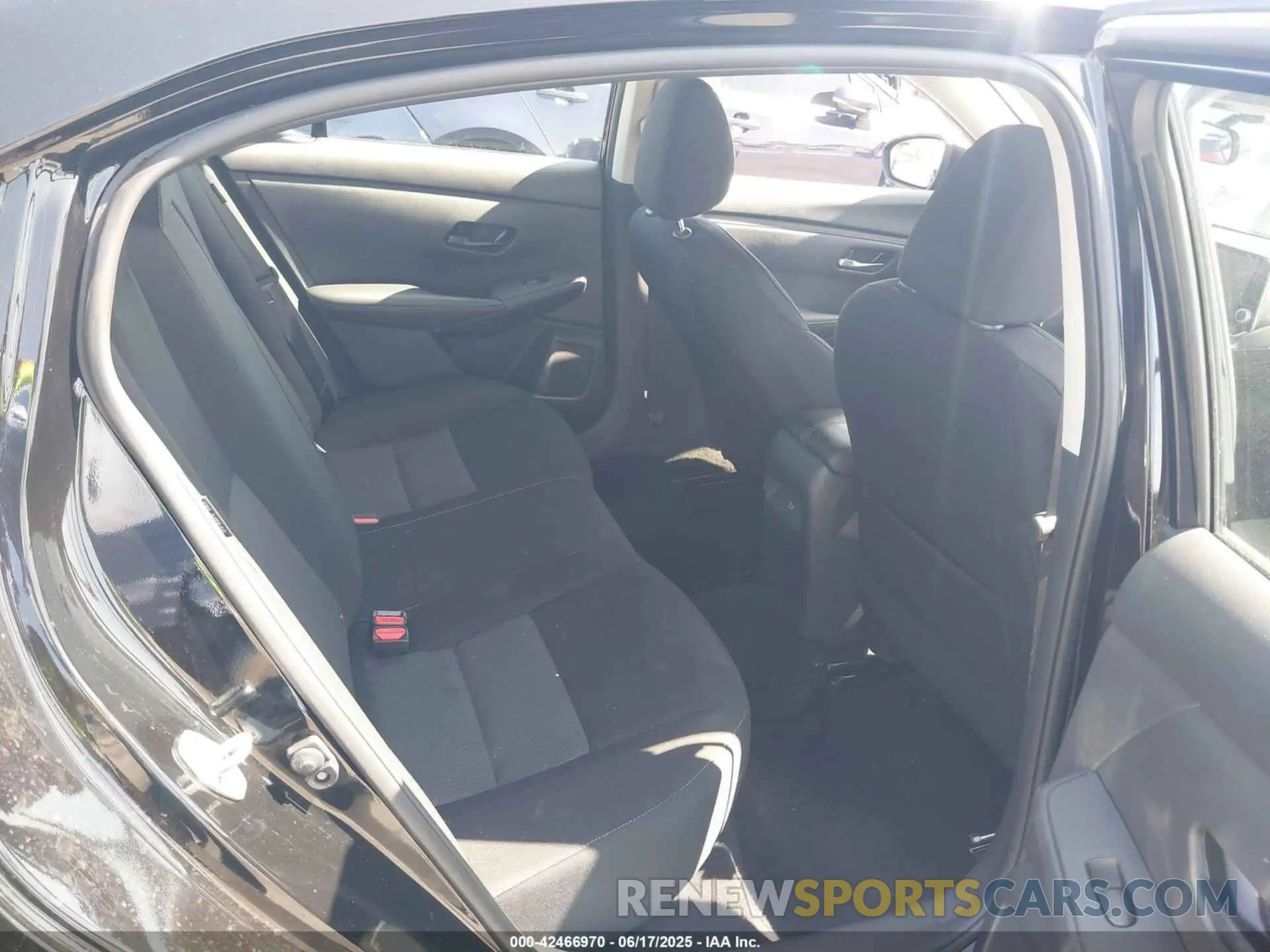8 Photograph of a damaged car 3N1AB8CV2SY315964 NISSAN SENTRA 2025