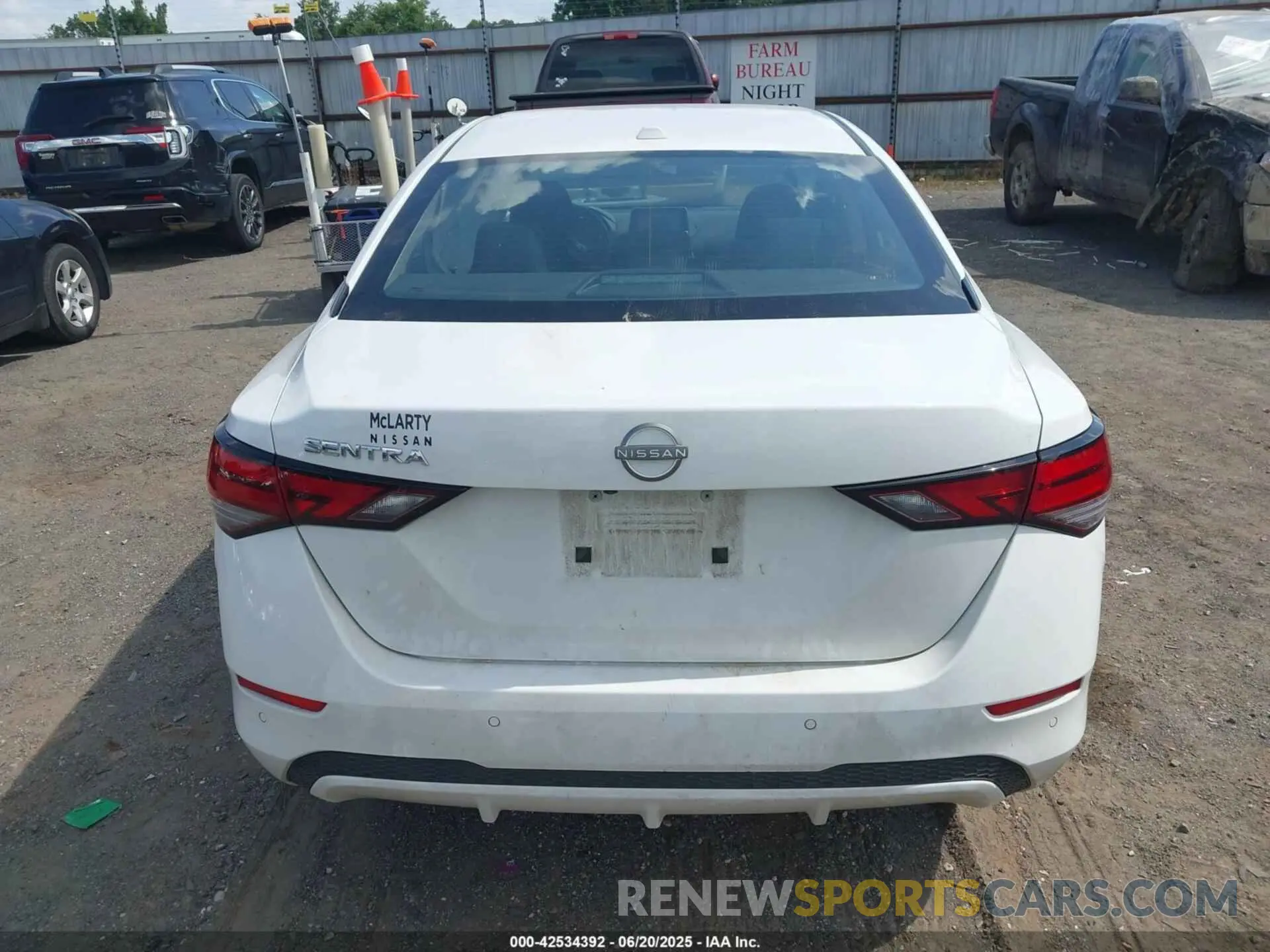 16 Photograph of a damaged car 3N1AB8CV3SY210415 NISSAN SENTRA 2025