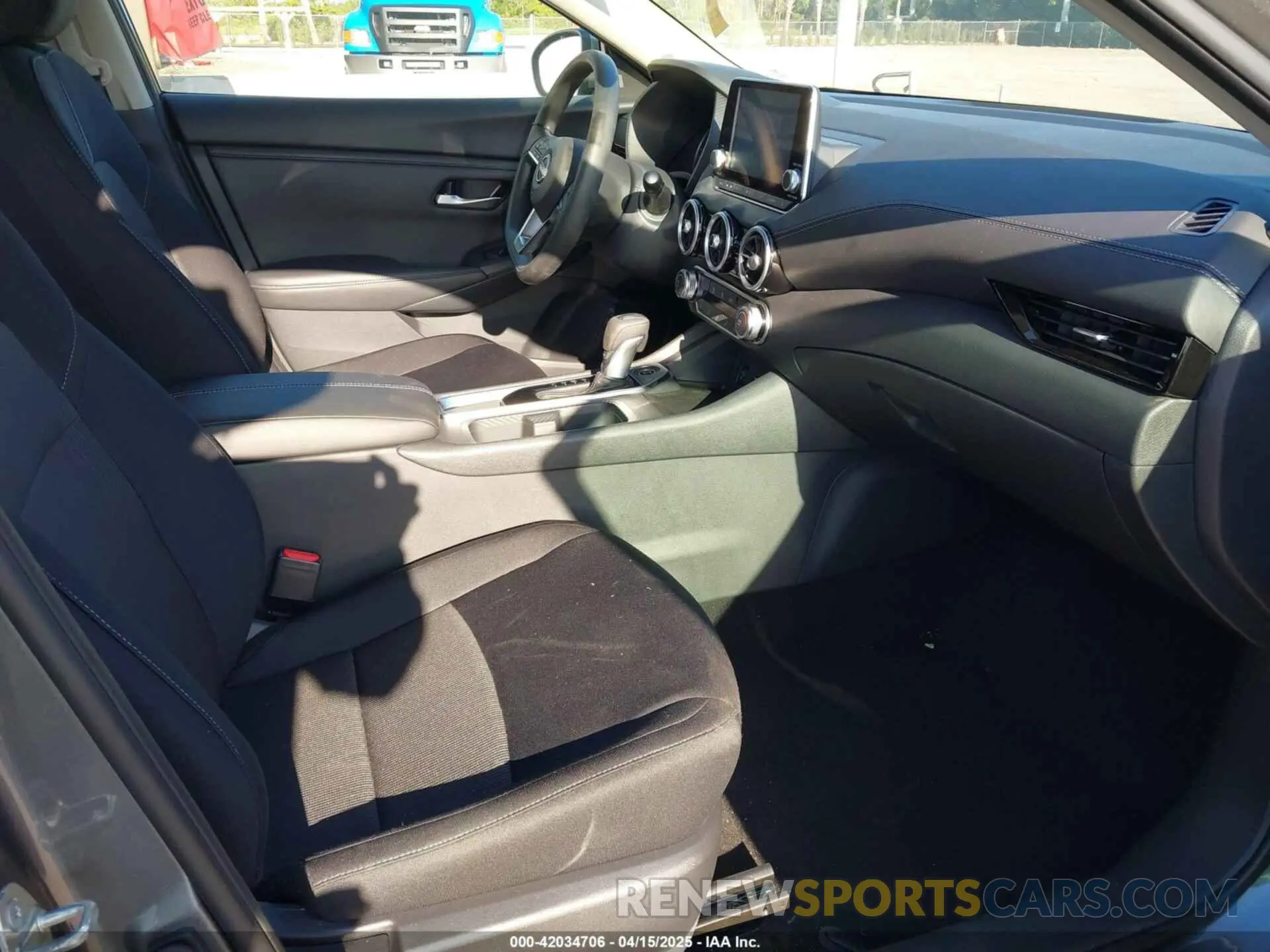 5 Photograph of a damaged car 3N1AB8CV3SY214657 NISSAN SENTRA 2025