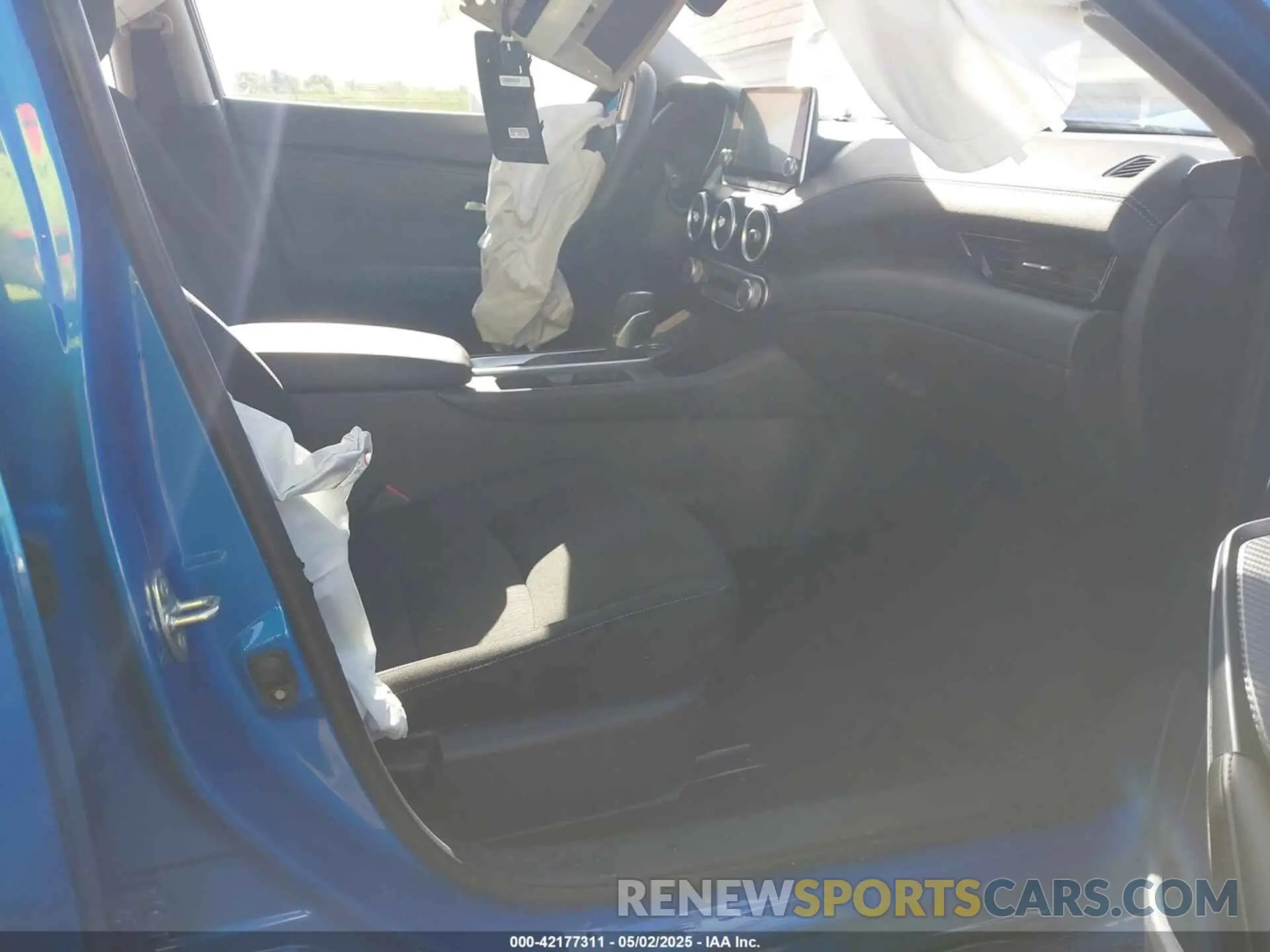 5 Photograph of a damaged car 3N1AB8CV3SY235170 NISSAN SENTRA 2025