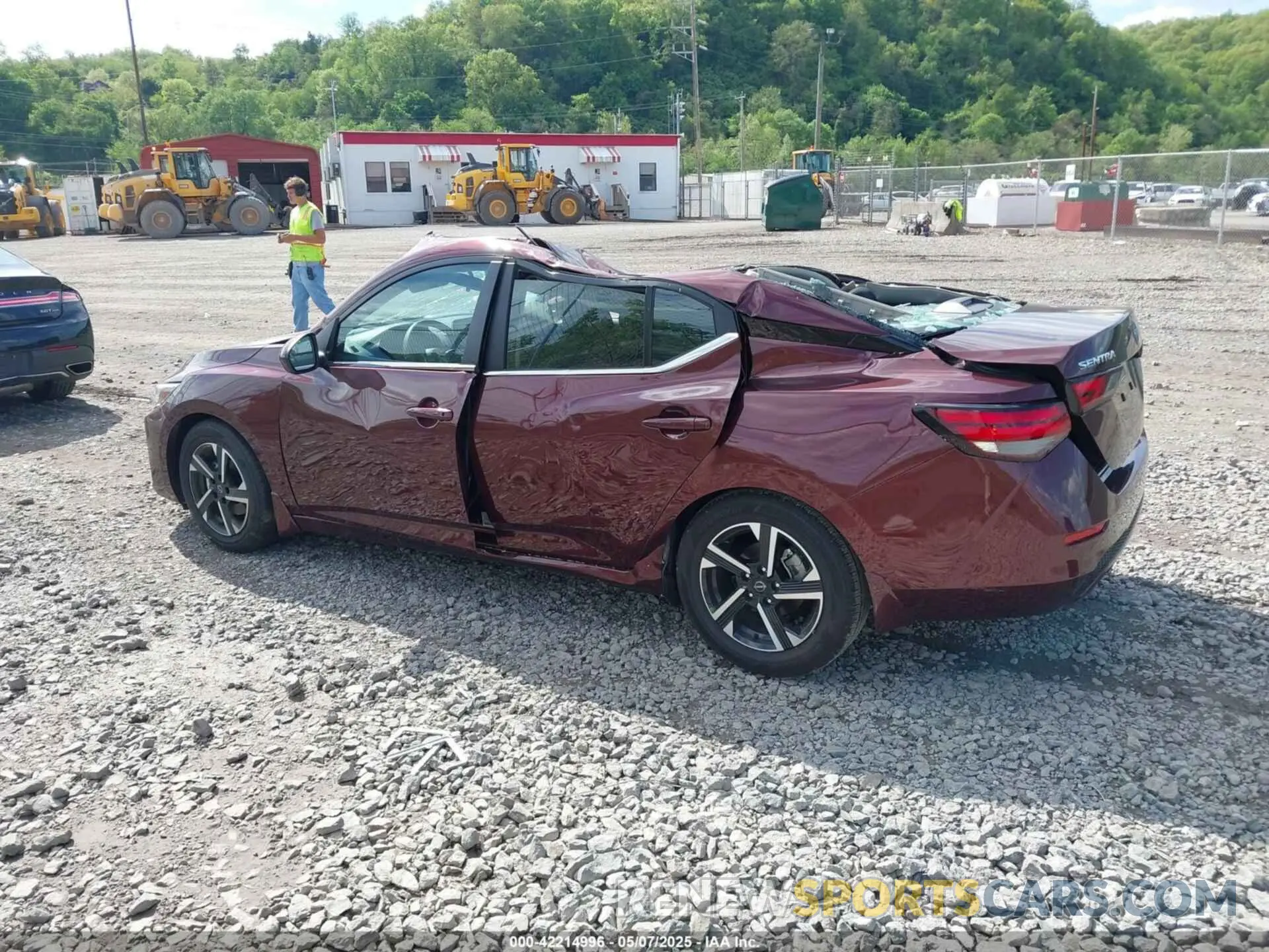 14 Photograph of a damaged car 3N1AB8CV4SY243505 NISSAN SENTRA 2025