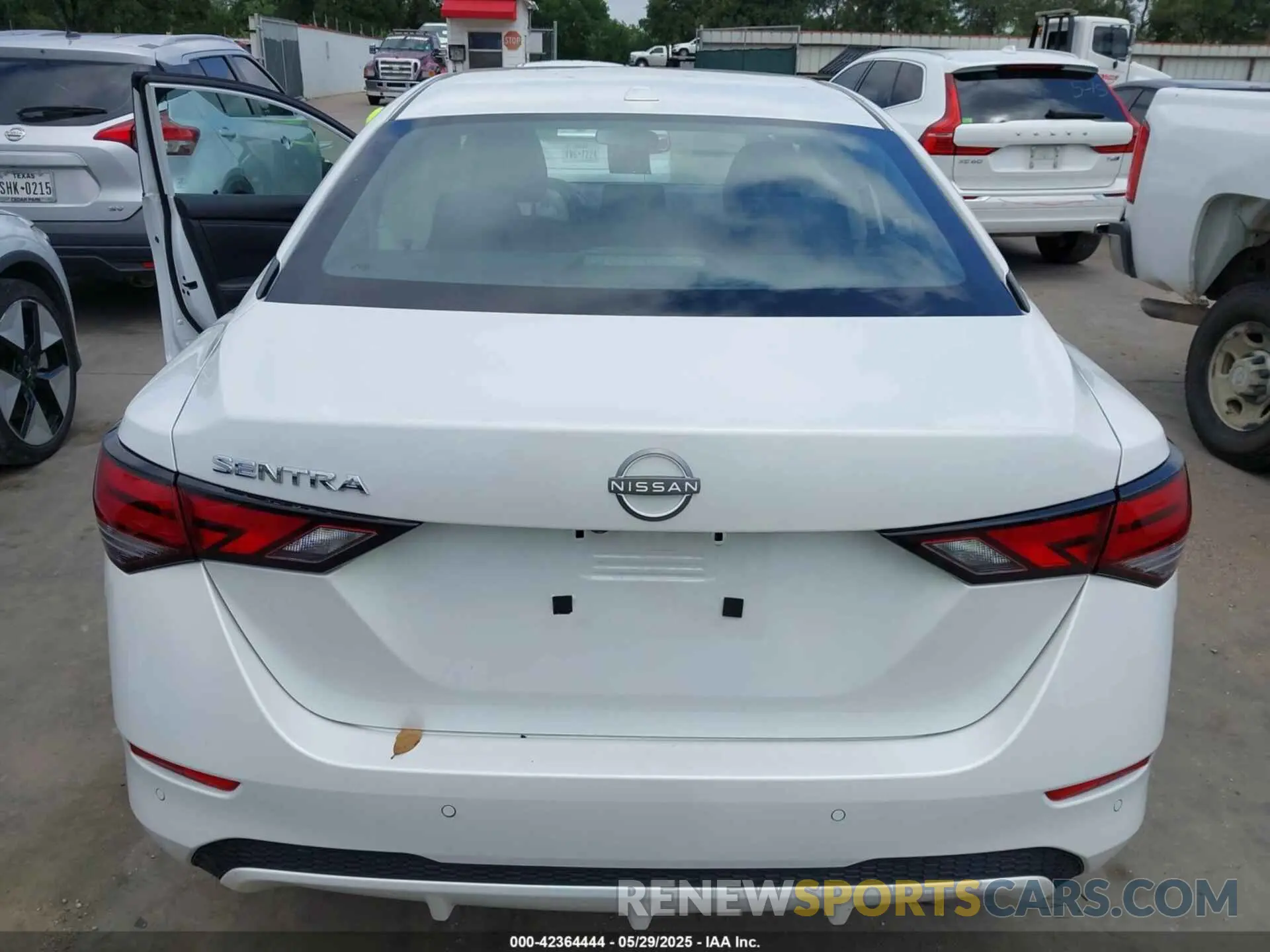 15 Photograph of a damaged car 3N1AB8CV7SY208781 NISSAN SENTRA 2025