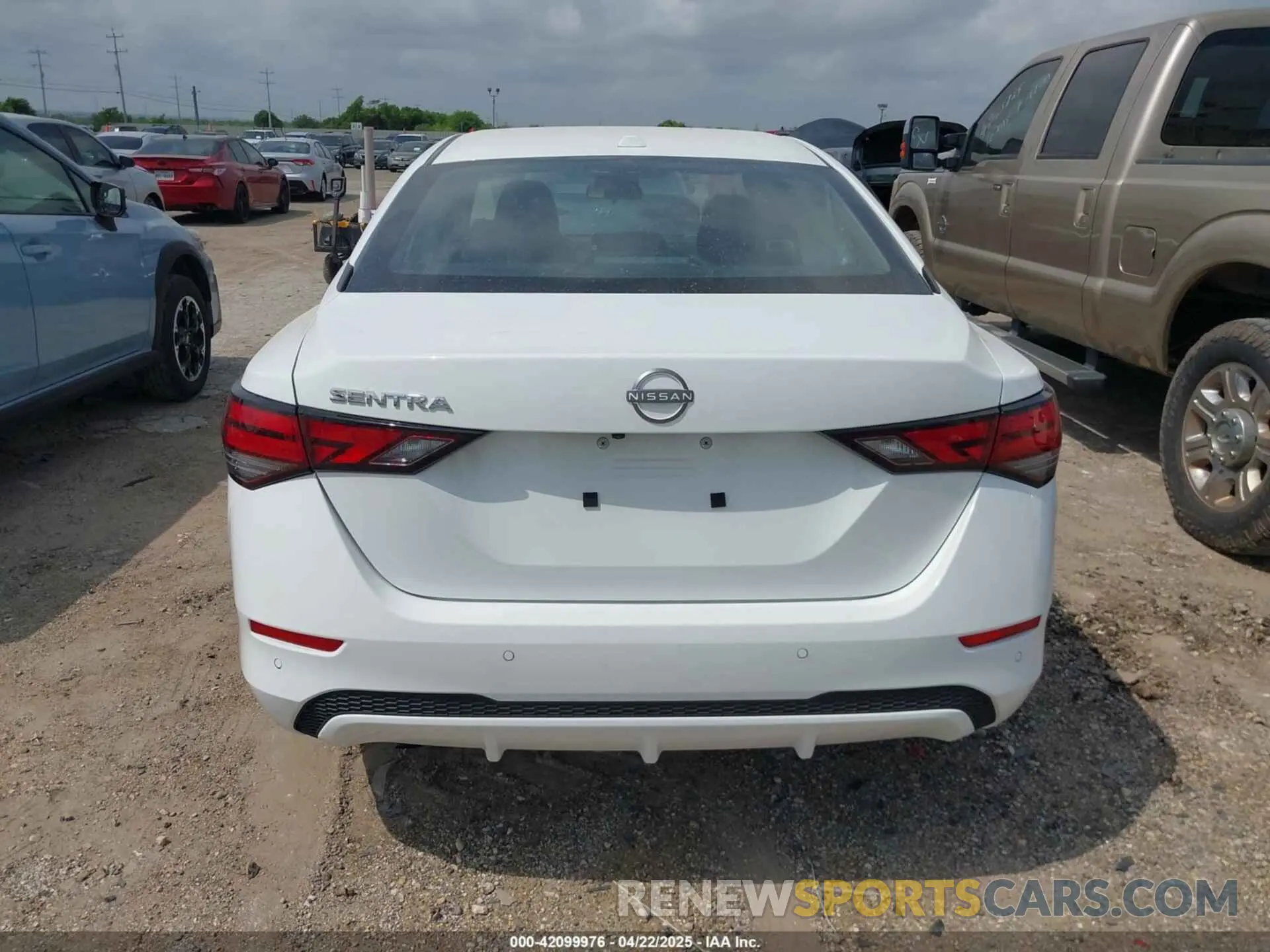 16 Photograph of a damaged car 3N1AB8CV8SY281898 NISSAN SENTRA 2025
