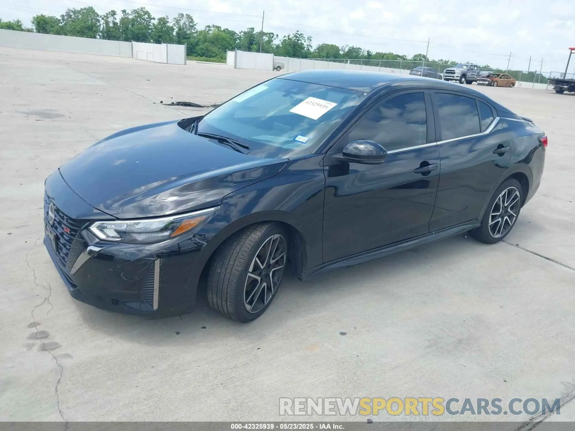 2 Photograph of a damaged car 3N1AB8DV1SY230113 NISSAN SENTRA 2025