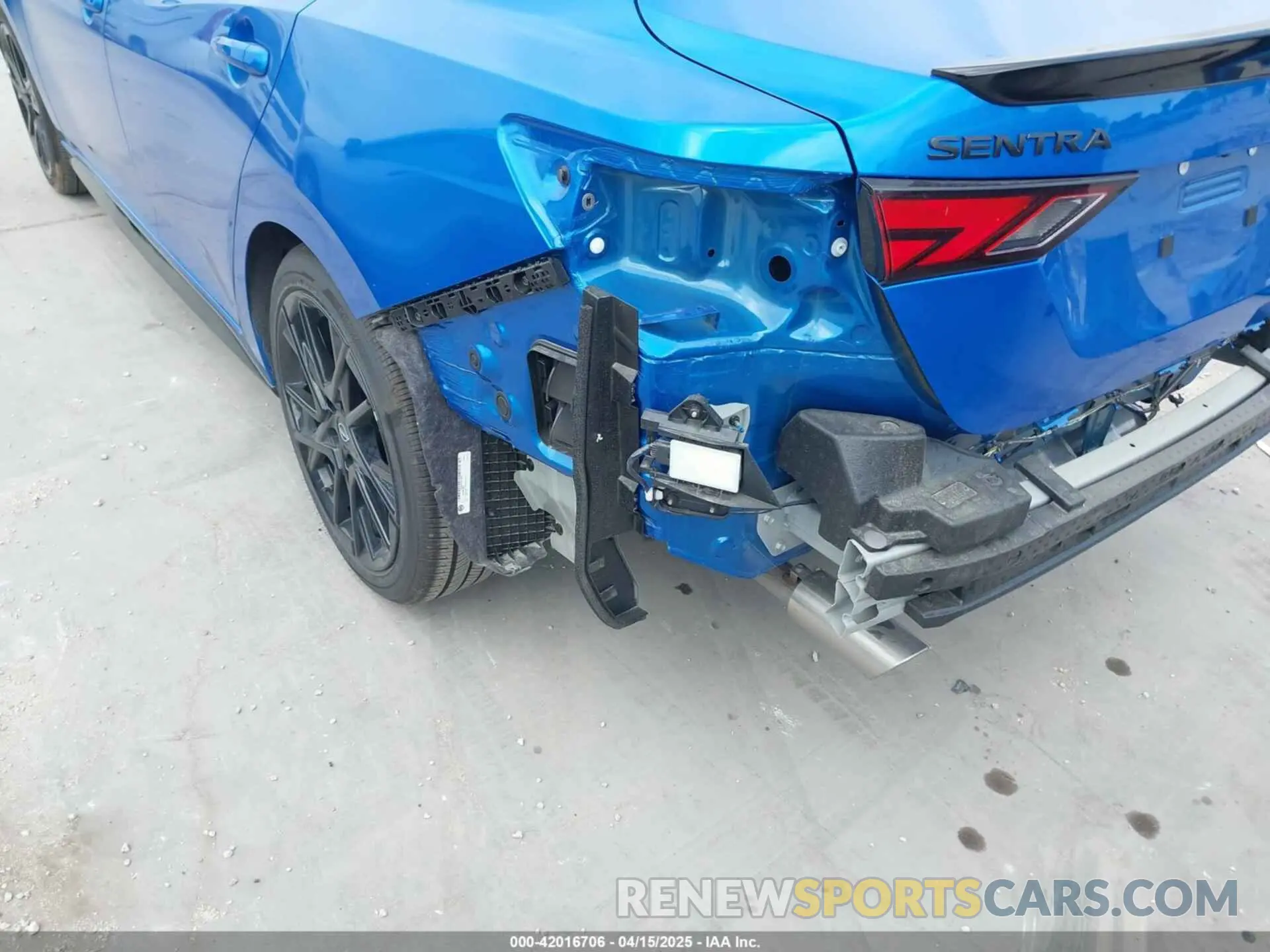 19 Photograph of a damaged car 3N1AB8DV3SY287672 NISSAN SENTRA 2025