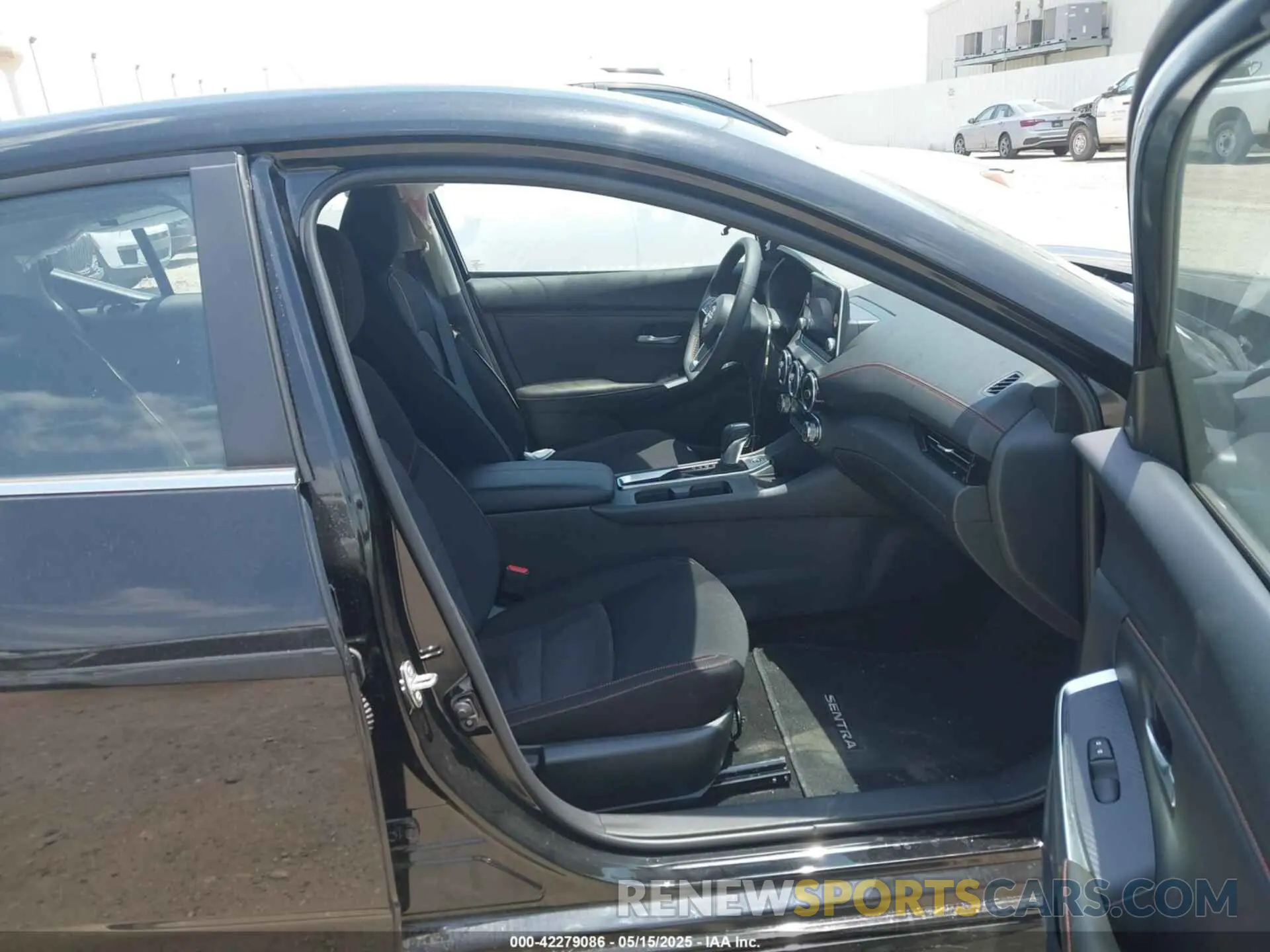 5 Photograph of a damaged car 3N1AB8DV7SY306952 NISSAN SENTRA 2025