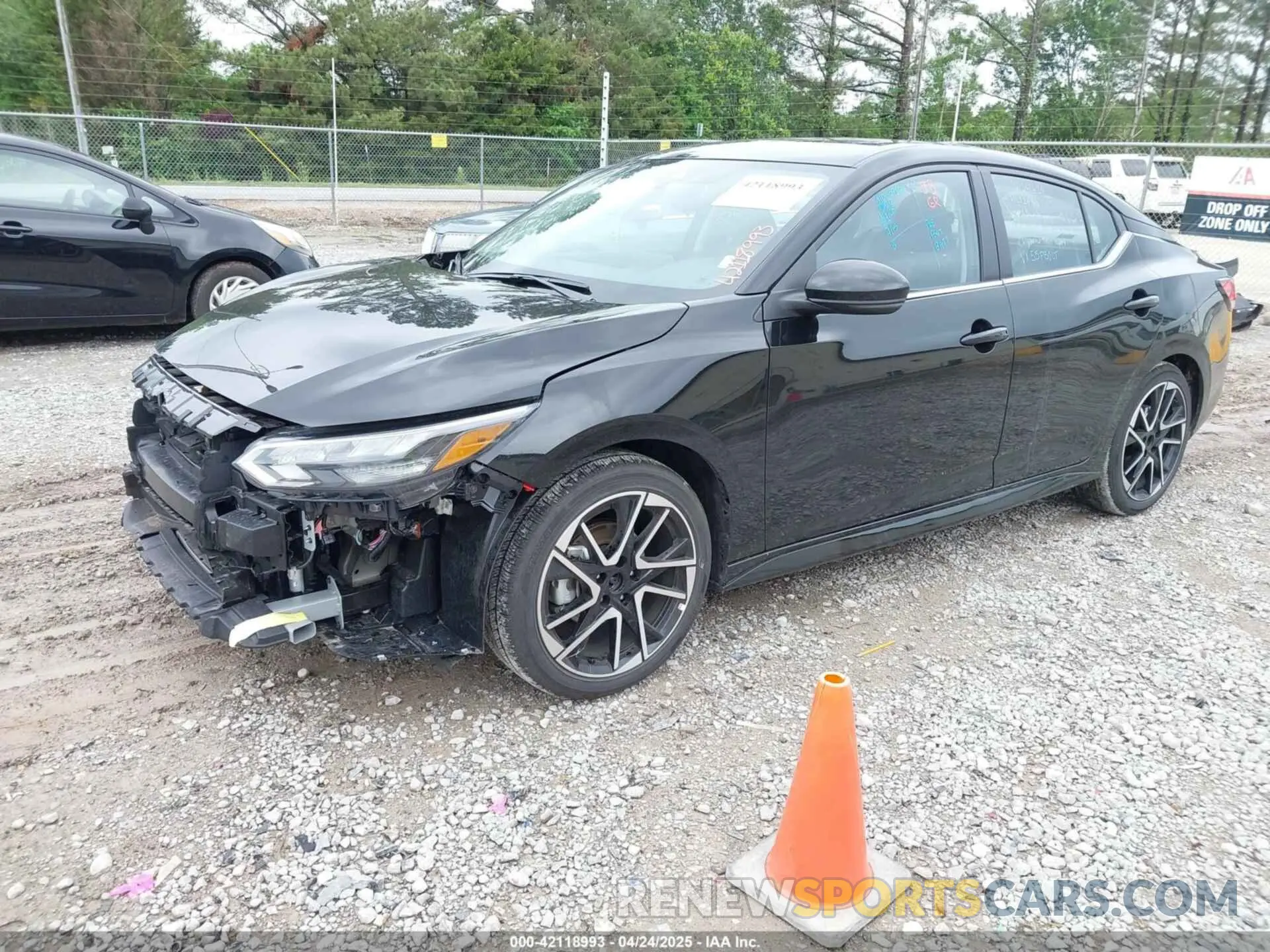 2 Photograph of a damaged car 3N1AB8DV9SY292455 NISSAN SENTRA 2025