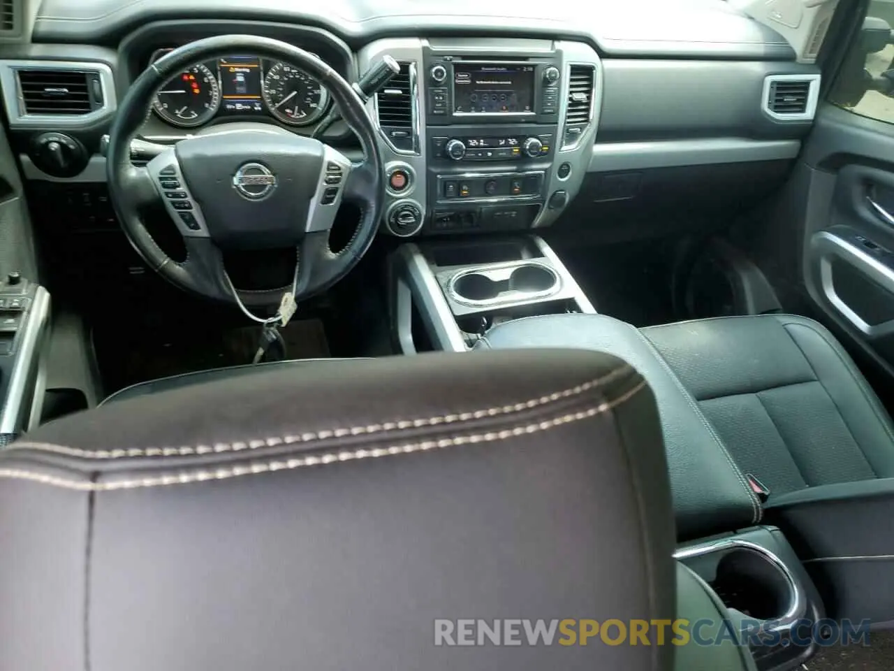 8 Photograph of a damaged car 1N6AA1E51KN526264 NISSAN TITAN 2019