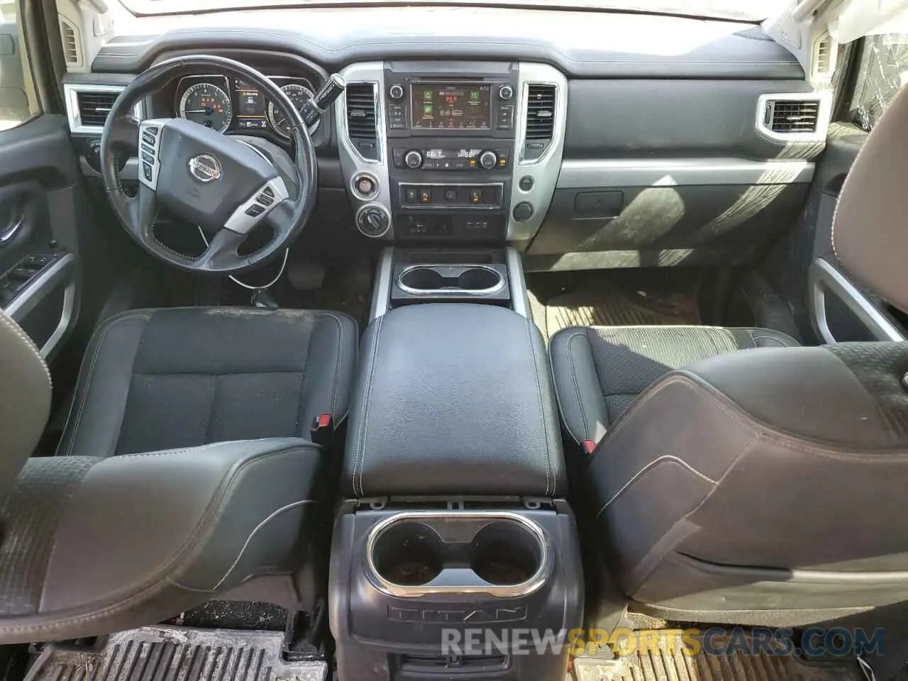8 Photograph of a damaged car 1N6AA1E53KN532356 NISSAN TITAN 2019