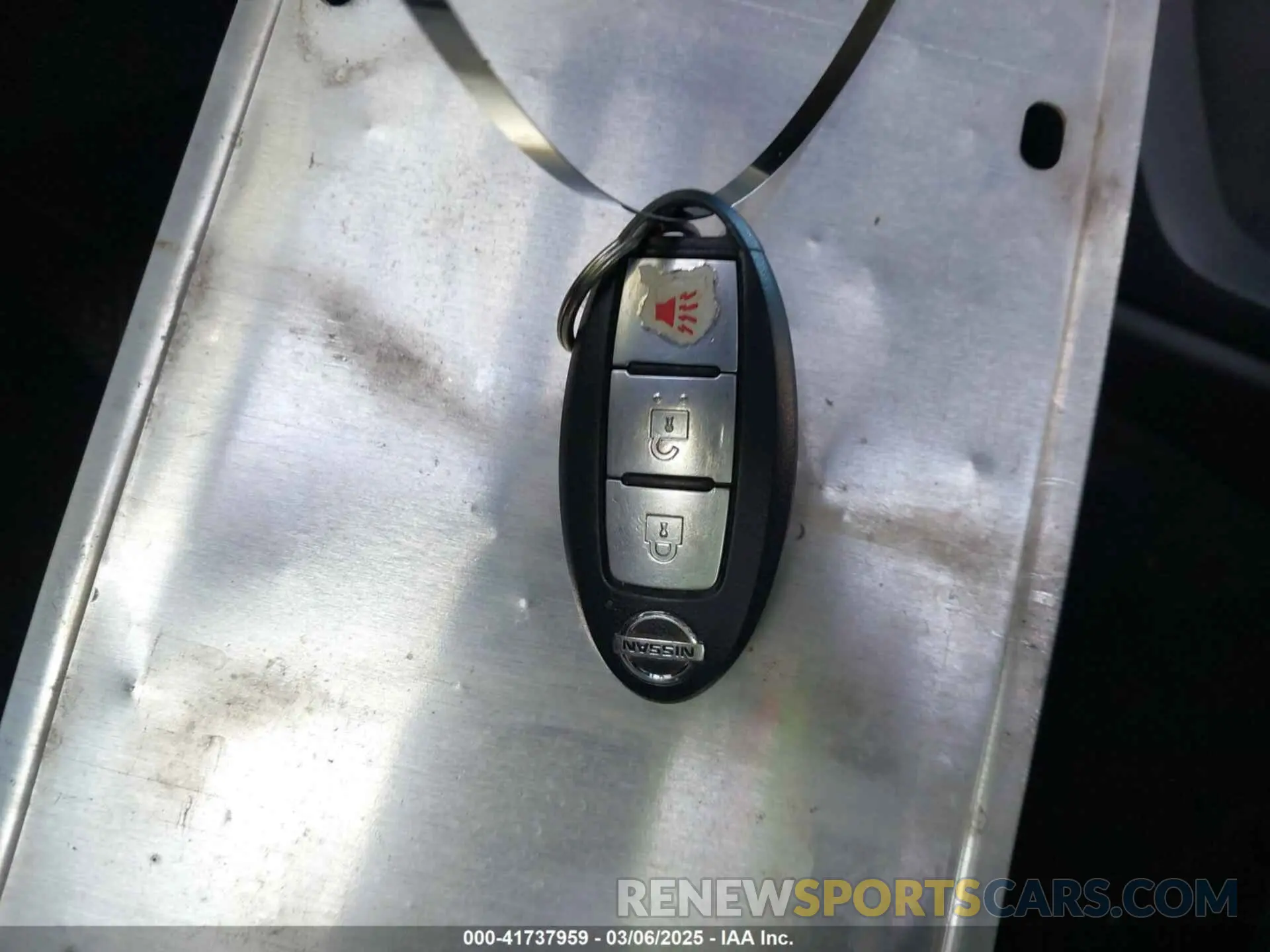 11 Photograph of a damaged car 1N6AA1E5XKN527266 NISSAN TITAN 2019