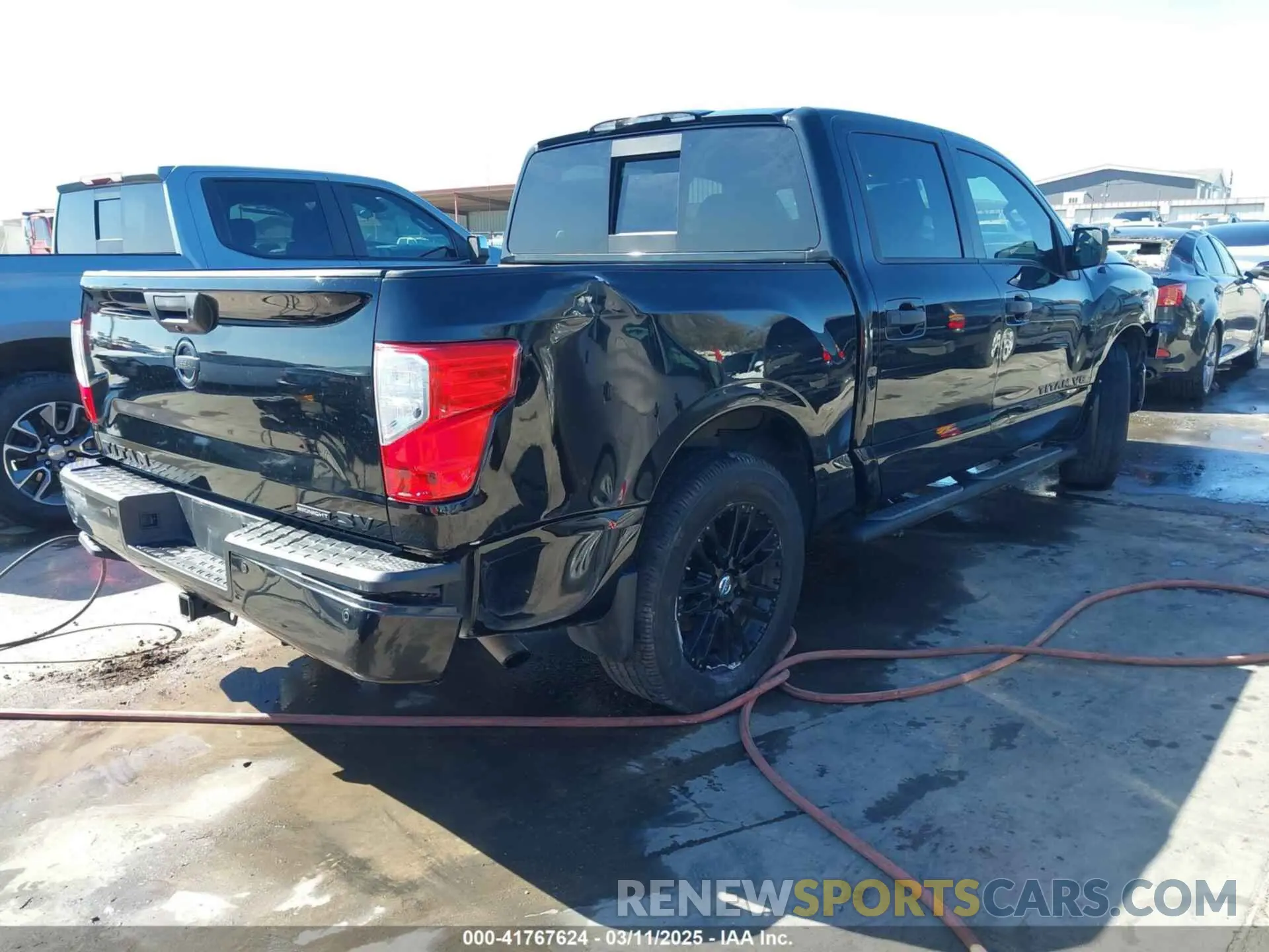 4 Photograph of a damaged car 1N6AA1E60KN532663 NISSAN TITAN 2019