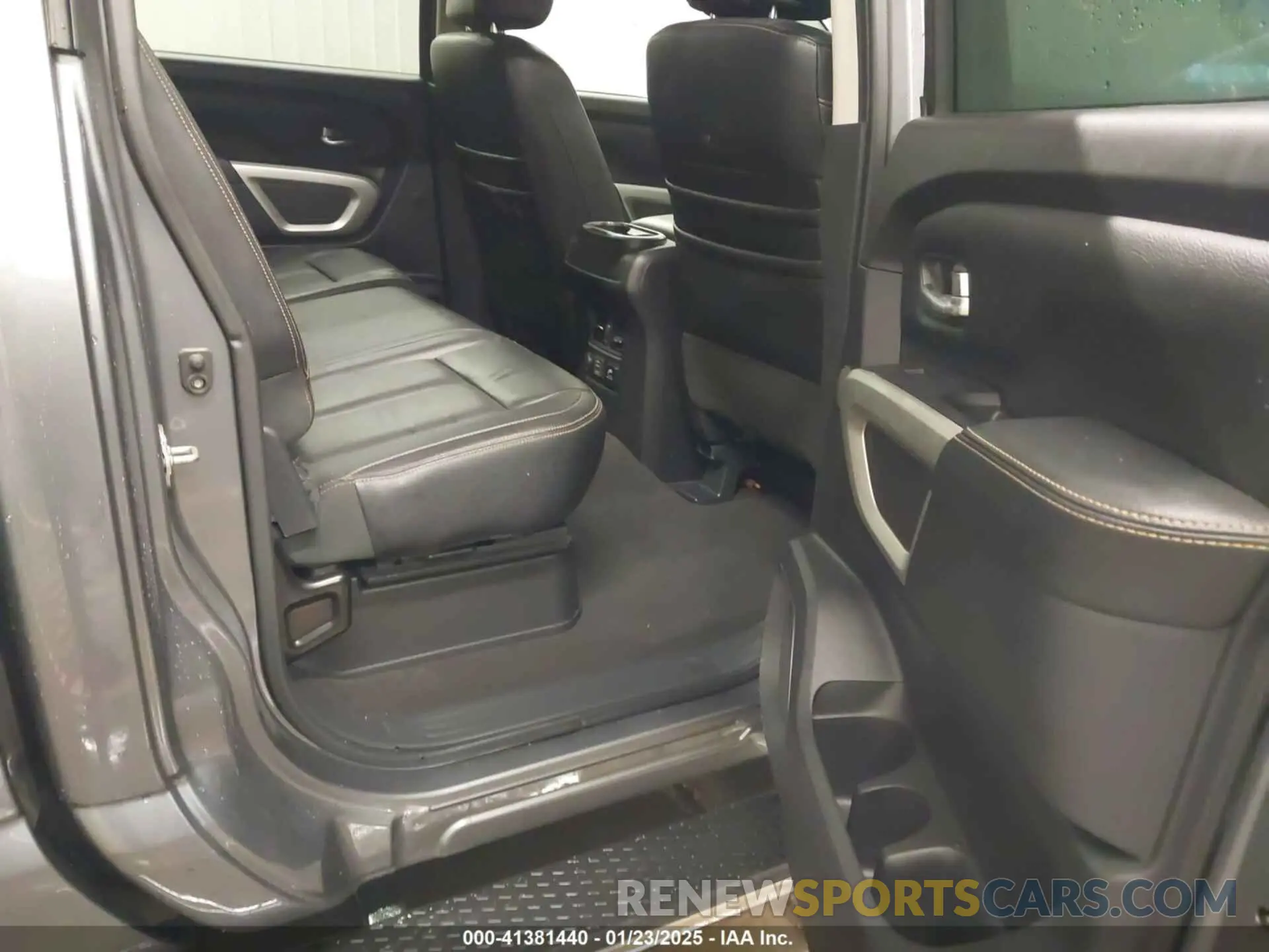 8 Photograph of a damaged car 1N6AA1E63KN503853 NISSAN TITAN 2019