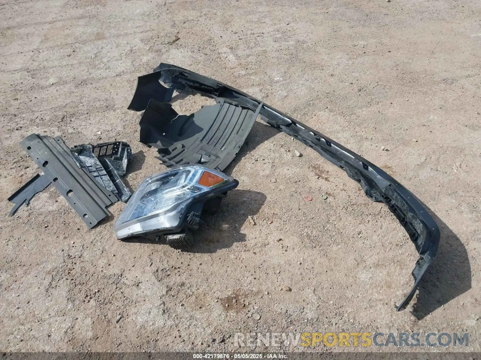 12 Photograph of a damaged car 1N6AA1E64KN505272 NISSAN TITAN 2019