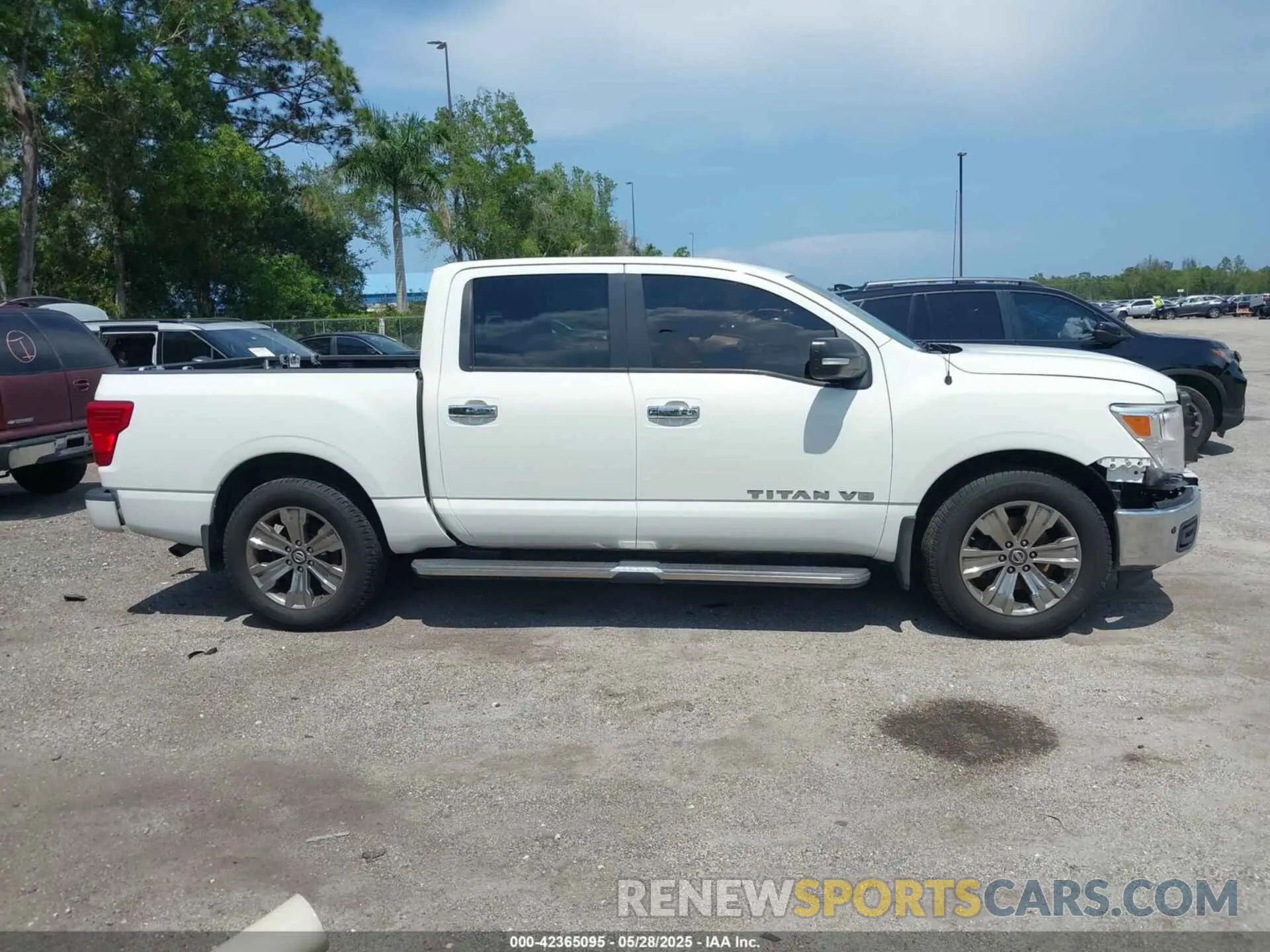 13 Photograph of a damaged car 1N6AA1E64KN516174 NISSAN TITAN 2019
