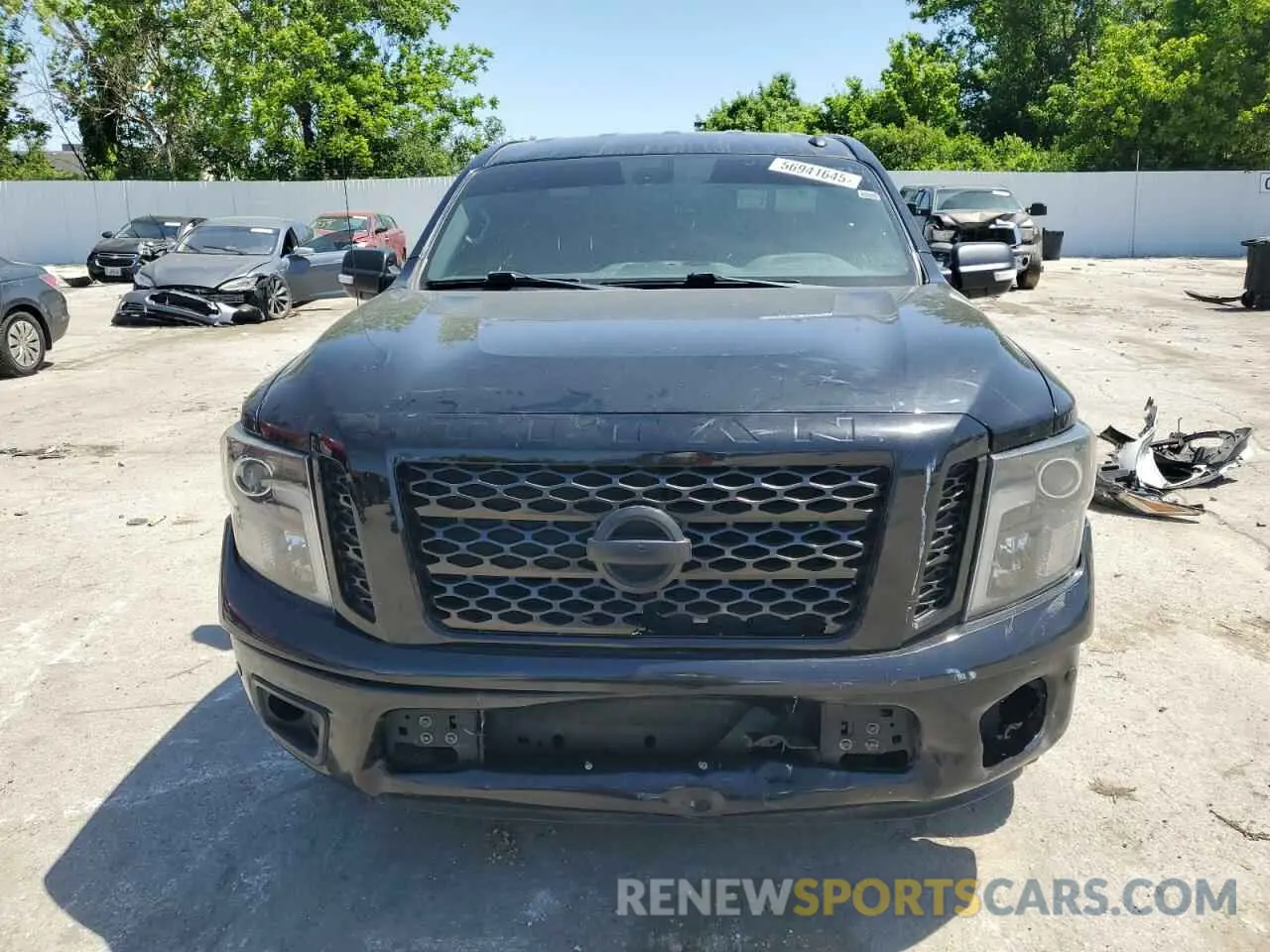 5 Photograph of a damaged car 1N6AA1E66KN501868 NISSAN TITAN 2019