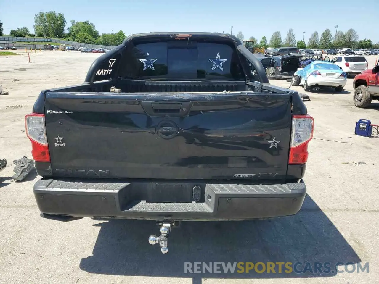 6 Photograph of a damaged car 1N6AA1E66KN501868 NISSAN TITAN 2019