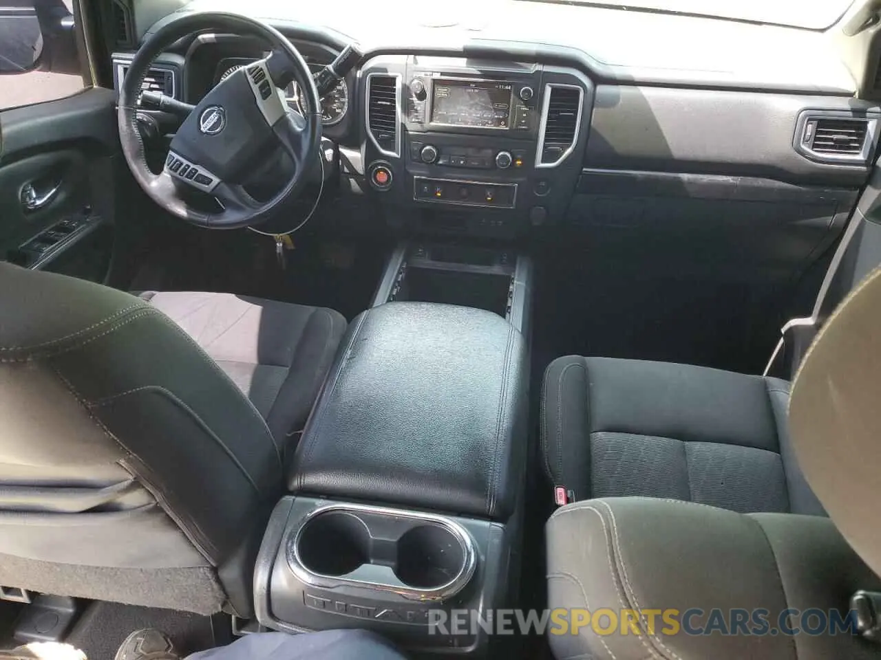8 Photograph of a damaged car 1N6AA1E66KN501868 NISSAN TITAN 2019